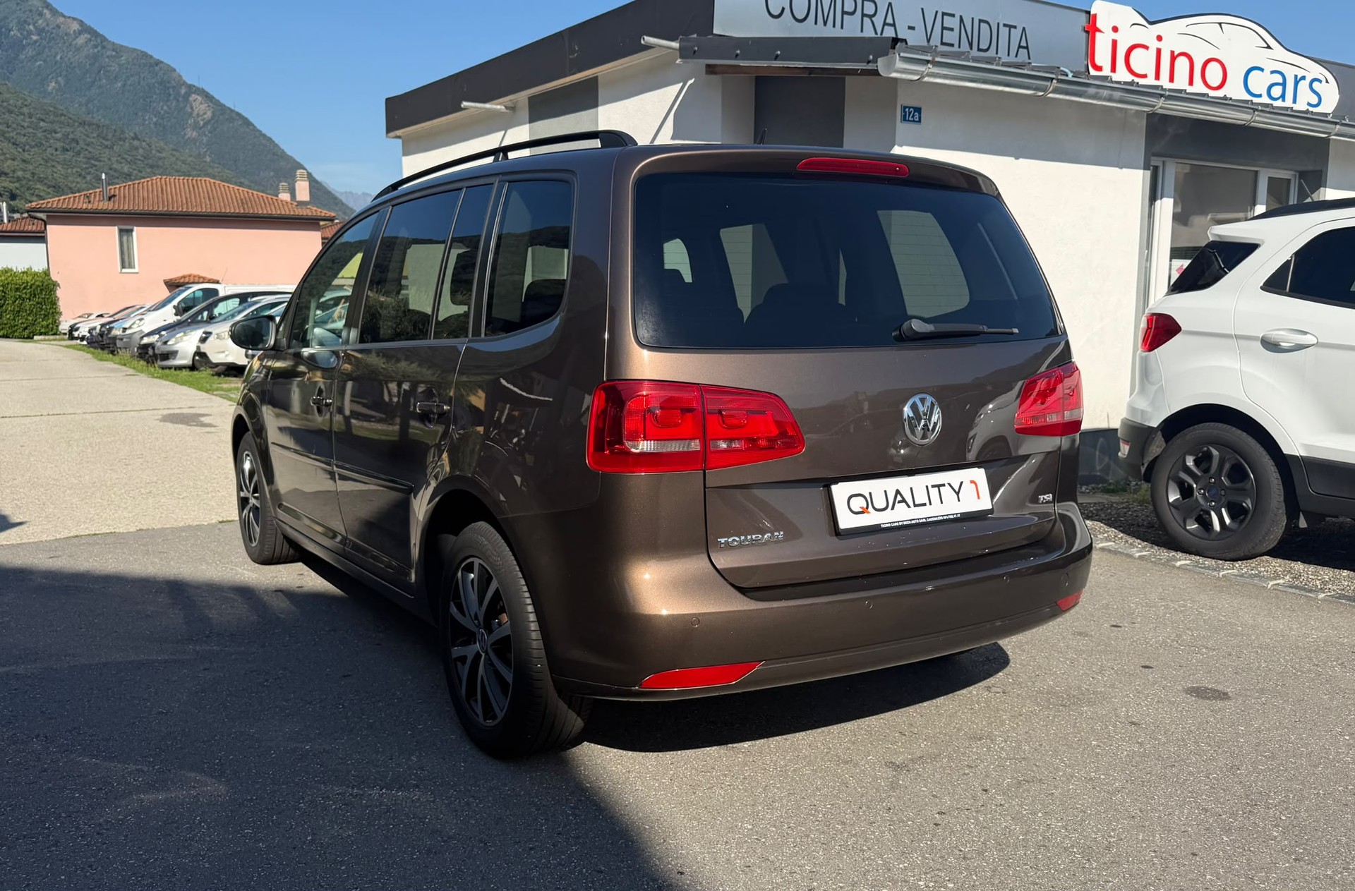 VW Touran 1.4 TSI Trendline DSG-image-2