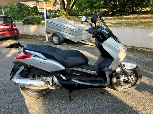 YAMAHA X-Max YP 125 R-image-1