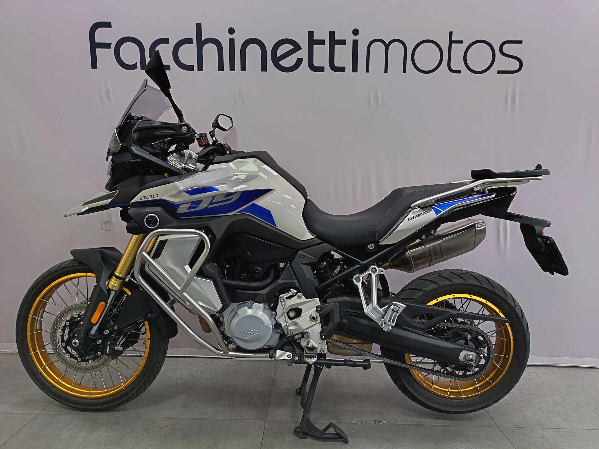 VOGE 900 DSX-image-3