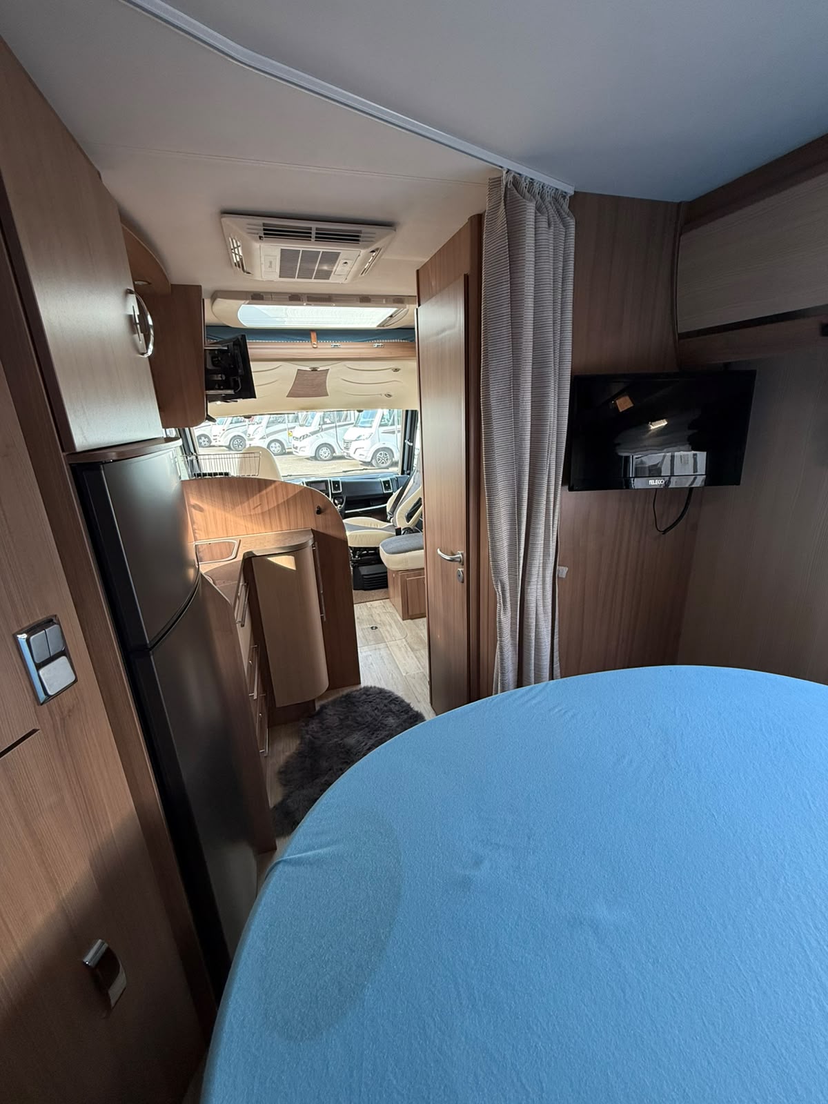 FIAT G 690 XLC ***Das perfekte vollintegrierte Reisemobil unter 7 Metern für Paare & Gäste***-image-13