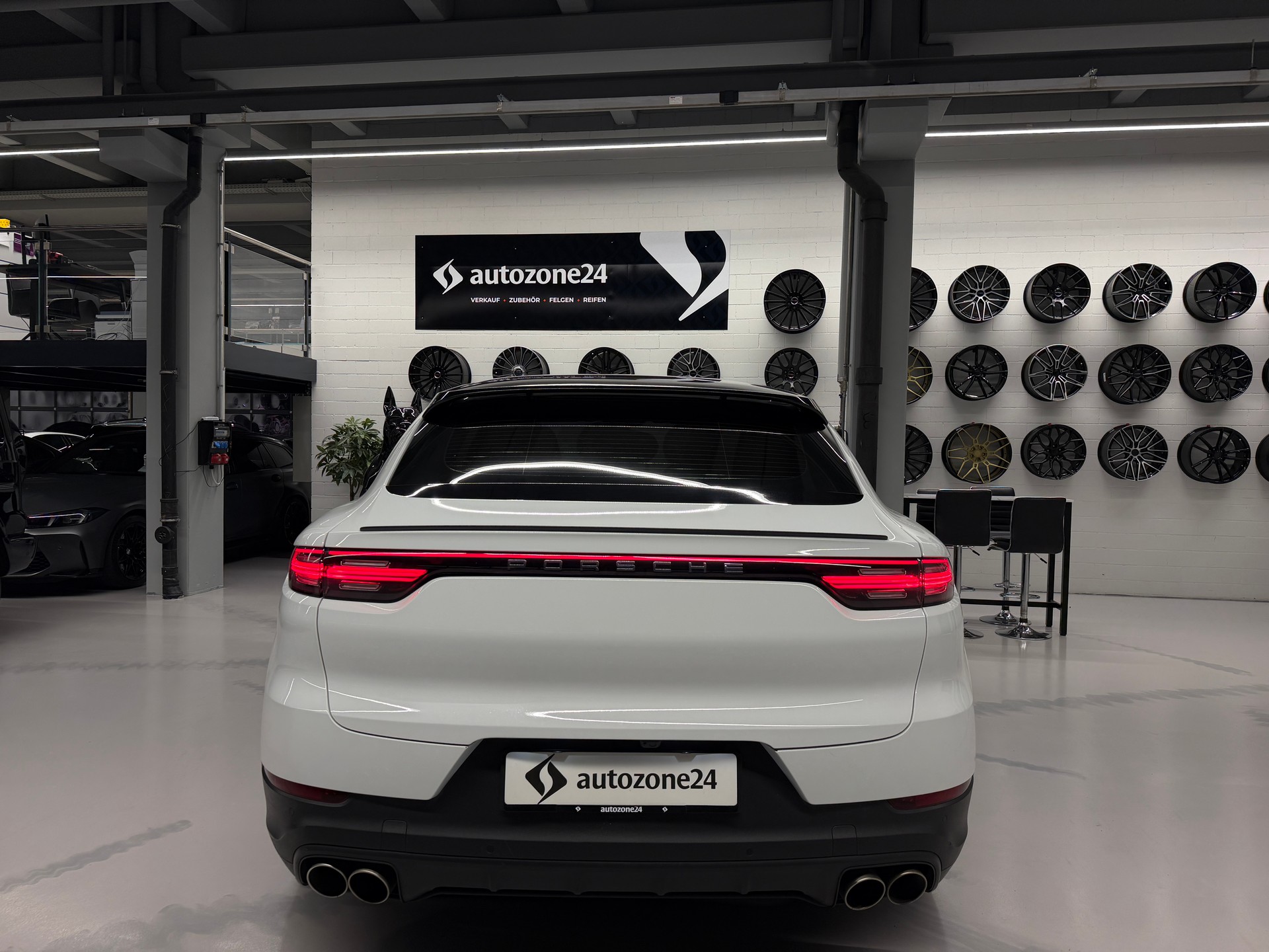 PORSCHE Cayenne Coupé 2.9 V6 S *Frisch ab MFK*Garantie*neue Sommerreifen*-image-15