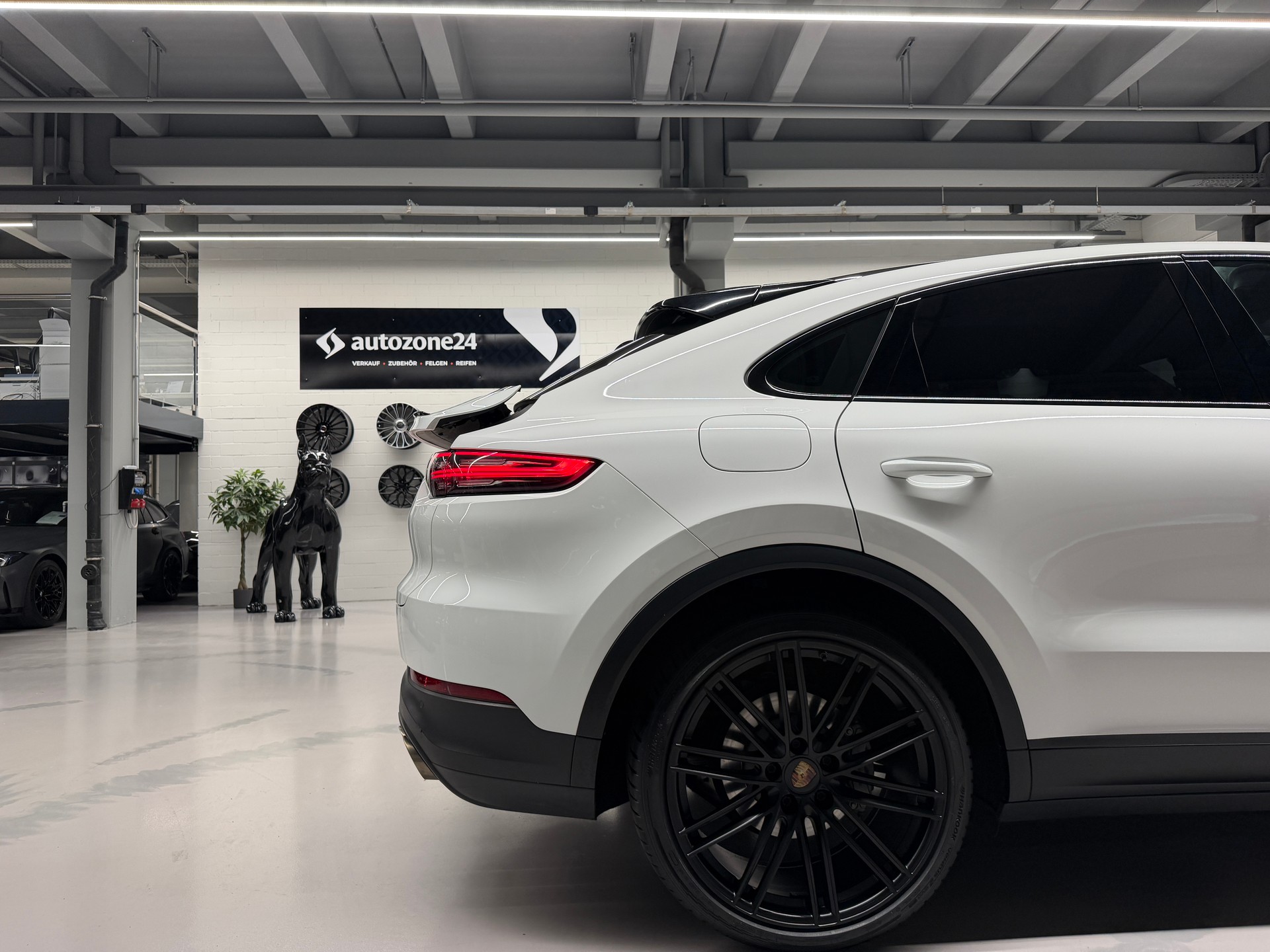 PORSCHE Cayenne Coupé 2.9 V6 S *Frisch ab MFK*Garantie*neue Sommerreifen*-image-5