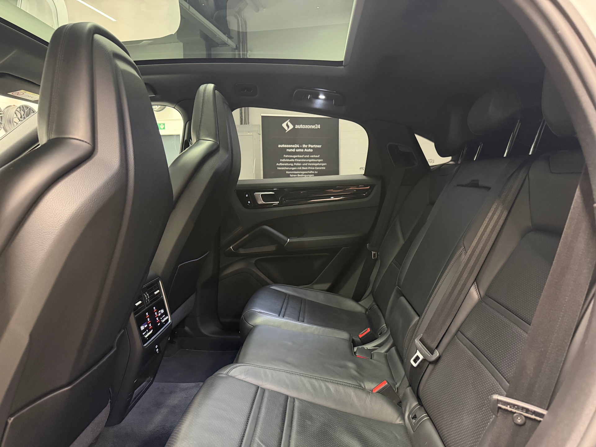 PORSCHE Cayenne Coupé 2.9 V6 S *Frisch ab MFK*Garantie*neue Sommerreifen*-image-19