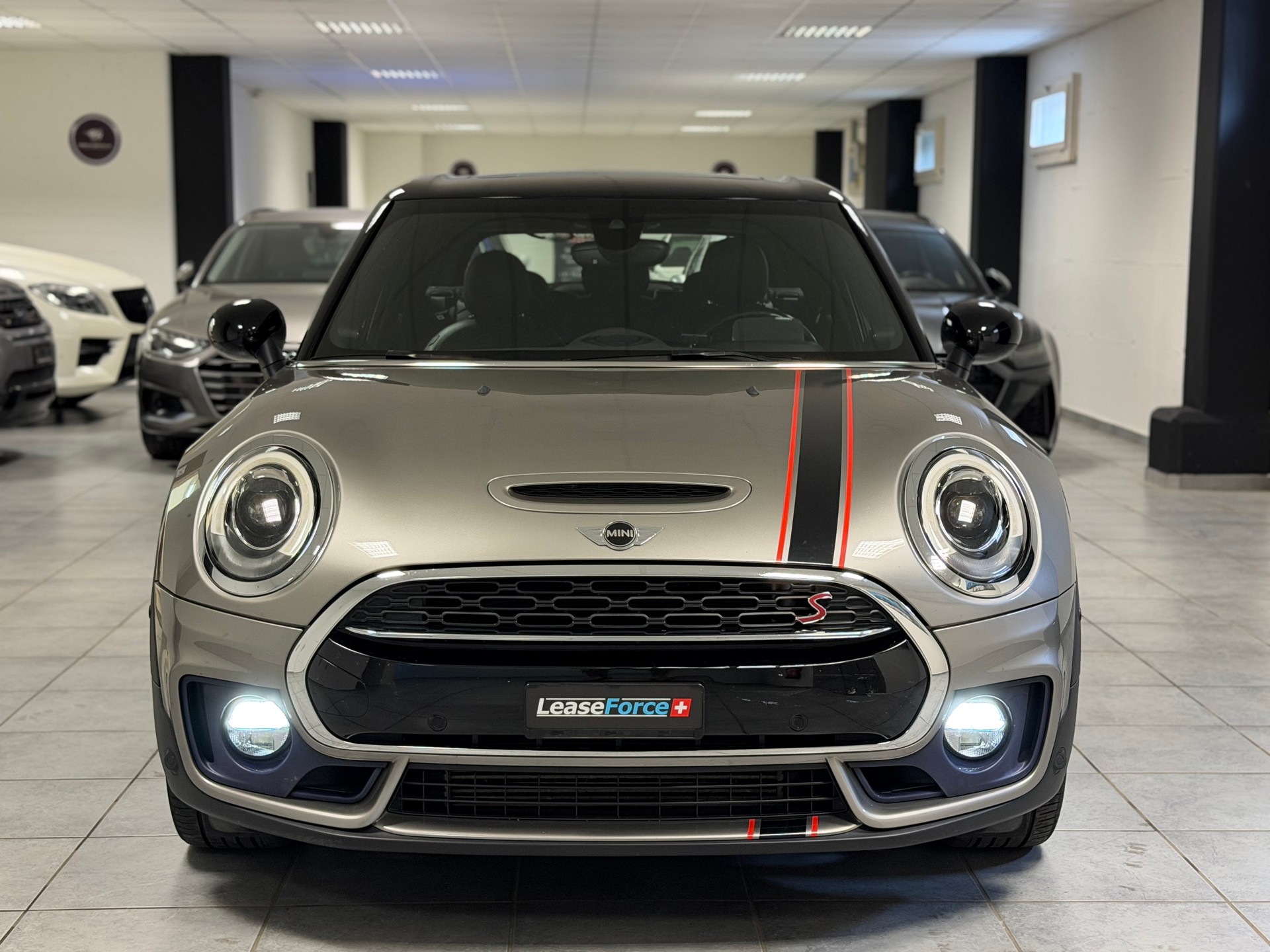 MINI Clubman Cooper S ALL4 Steptronic-showroom-element-2