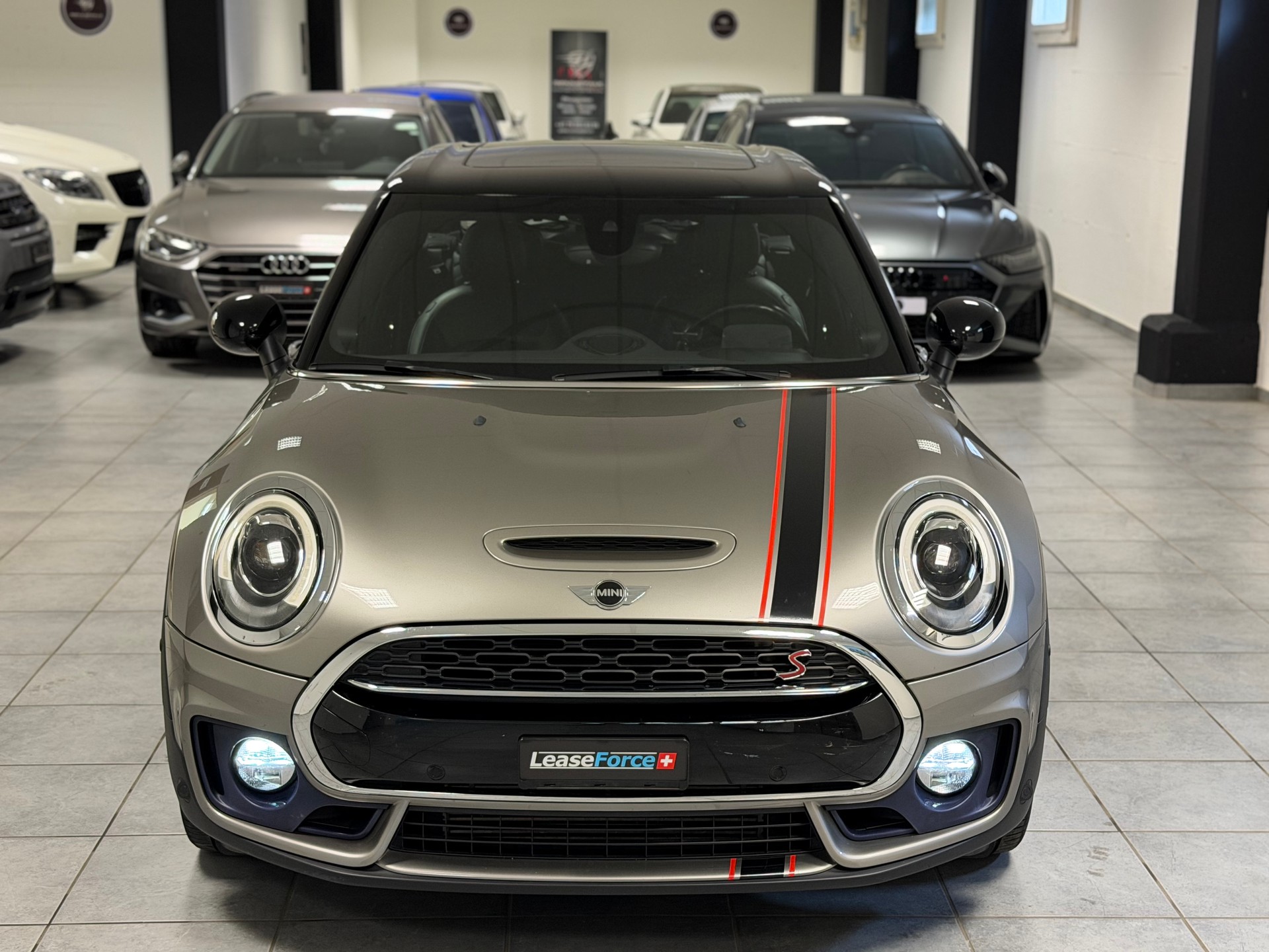 MINI Clubman Cooper S ALL4 Steptronic-showroom-element-3