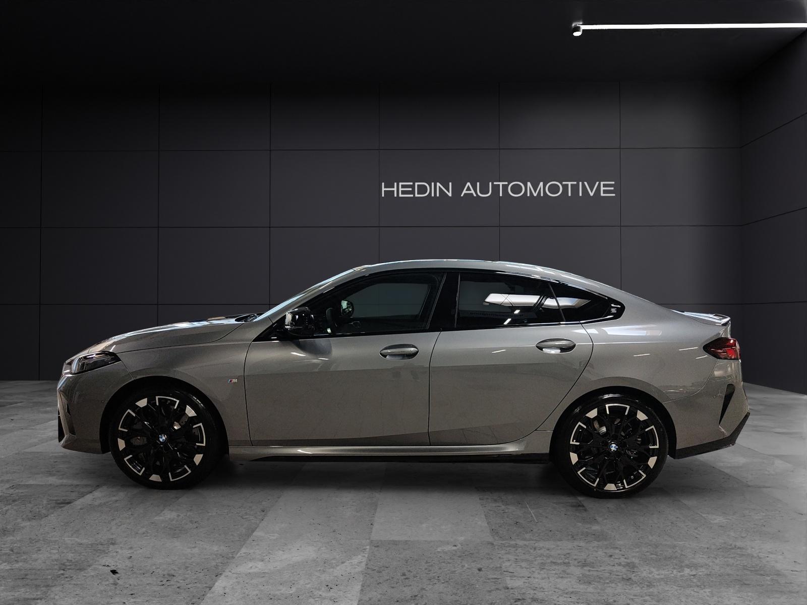 BMW M235i xDrive Gran Coupé-showroom-element-3
