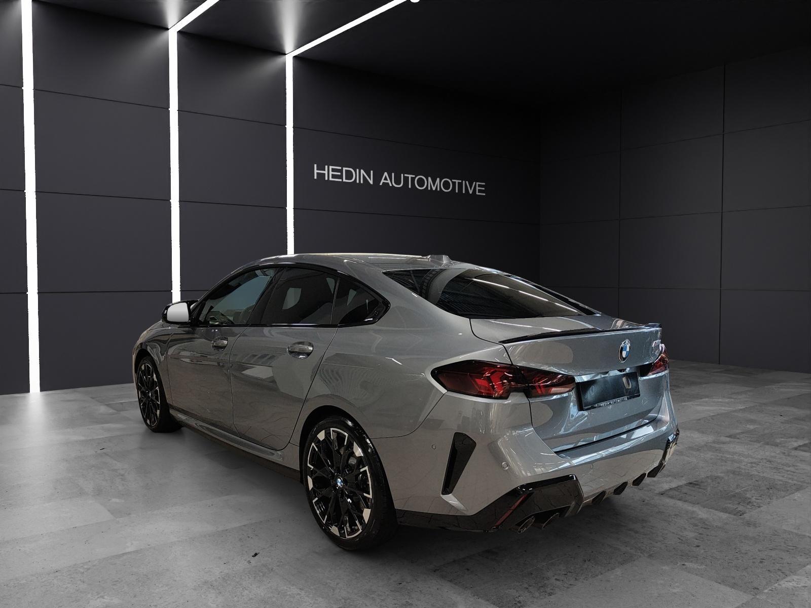 BMW M235i xDrive Gran Coupé-showroom-element-2