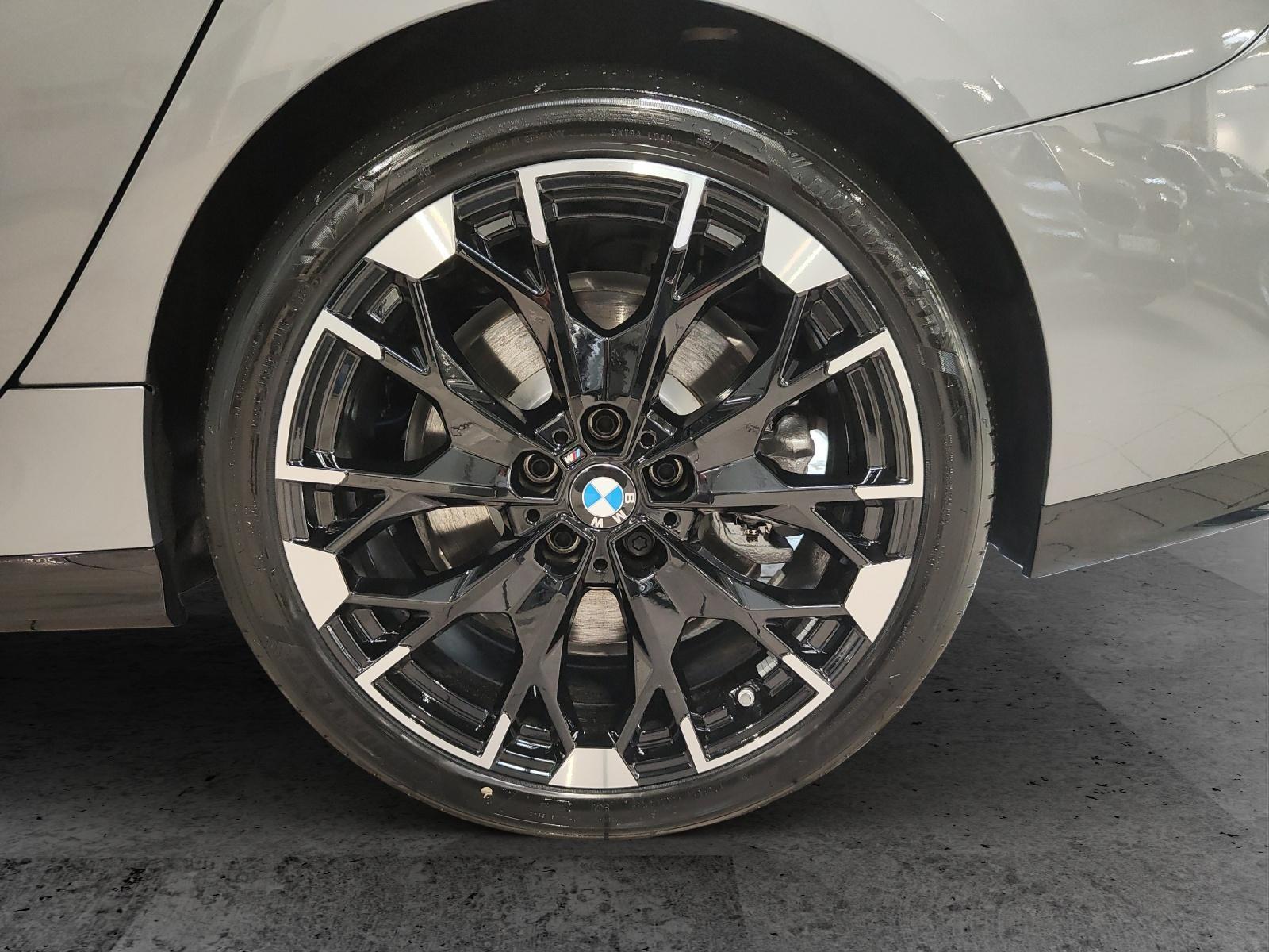 BMW M235i xDrive Gran Coupé-image-6