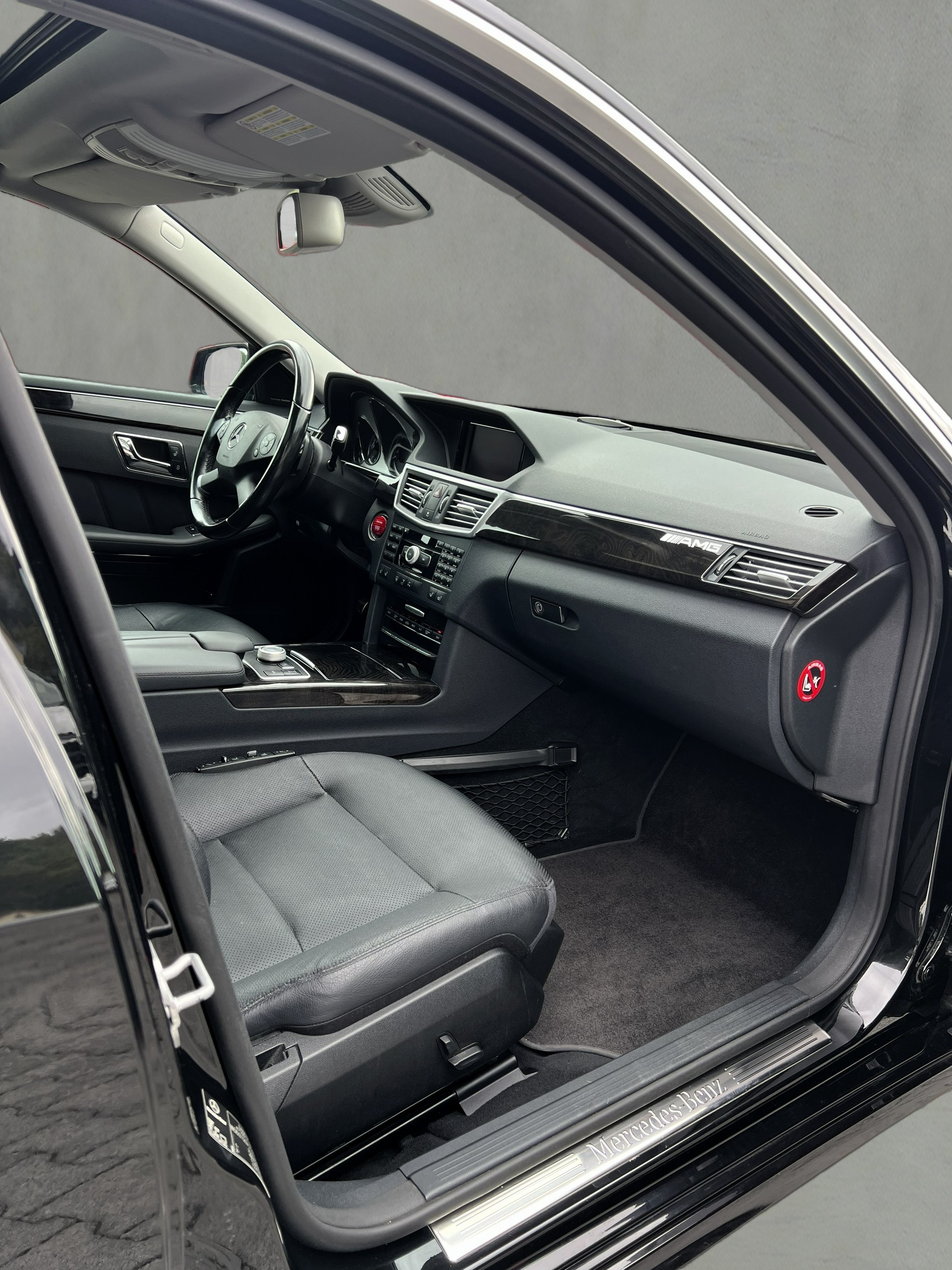 MERCEDES-BENZ E 500 Avantgarde 7G-Tronic-image-11