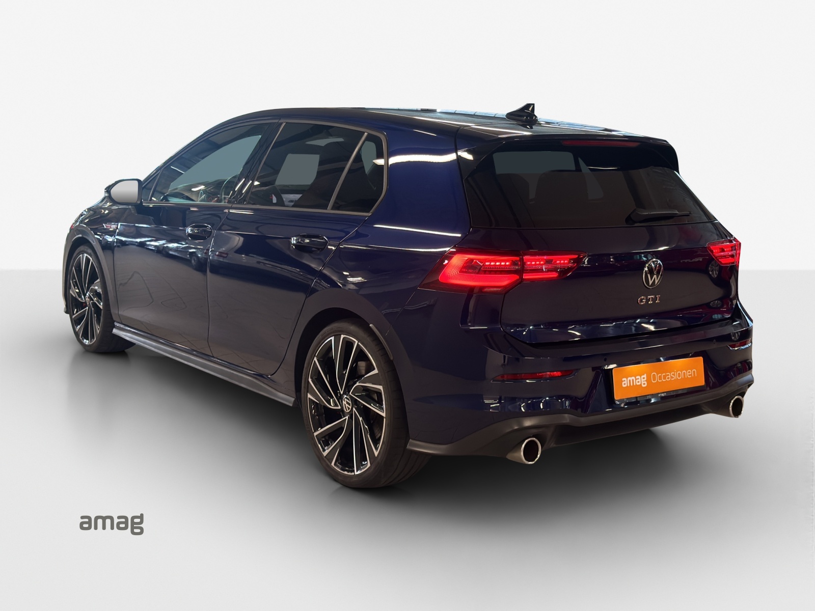 VW Golf 2.0 TSI GTI DSG-showroom-element-2