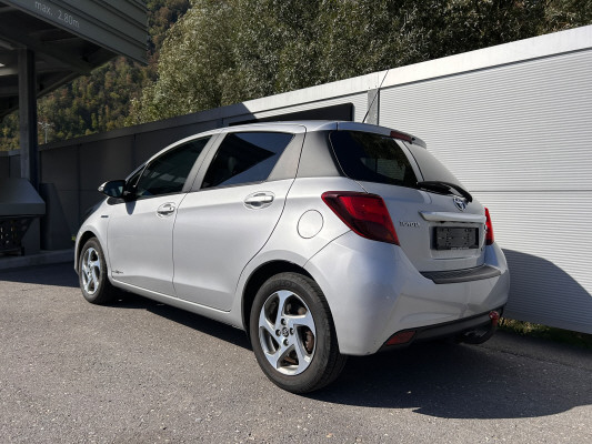 TOYOTA Yaris 1.5 Hybrid Sw.Trend-image-3