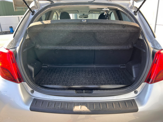 TOYOTA Yaris 1.5 Hybrid Sw.Trend-image-14