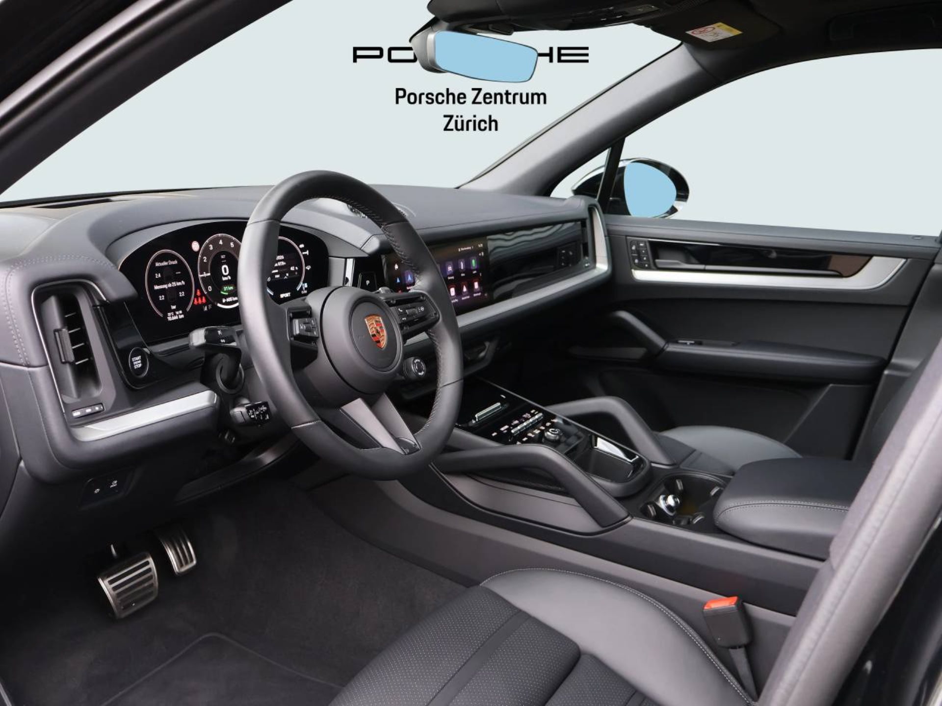 PORSCHE Cayenne S E-Hybrid Black Edition-showroom-element-3