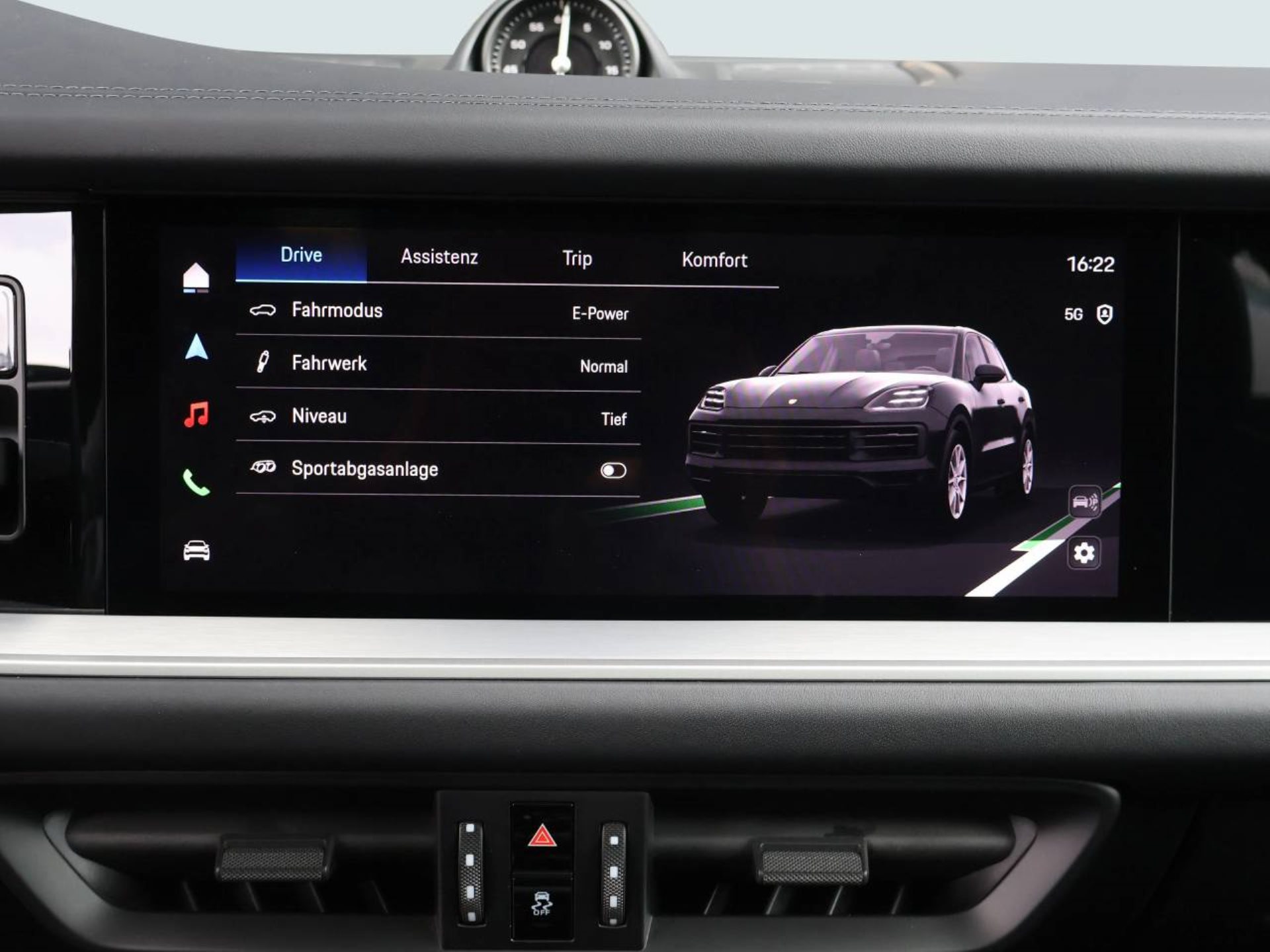 PORSCHE Cayenne S E-Hybrid Black Edition-image-20