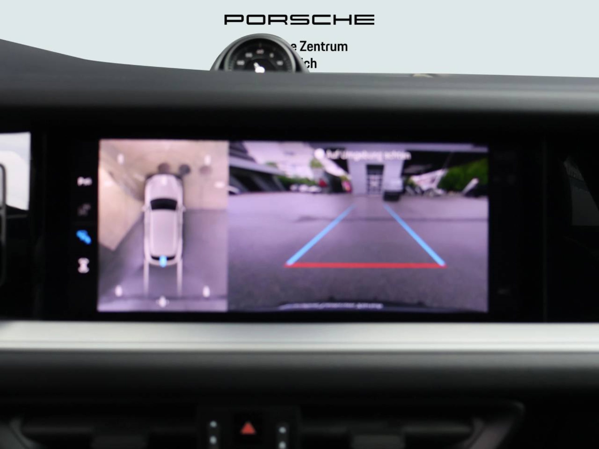 PORSCHE Cayenne S E-Hybrid Black Edition-image-21
