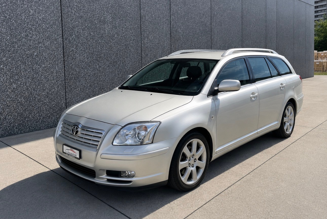 TOYOTA Avensis 2.4 D4 VVT-i Linea Sol Sportswagon T-Step5