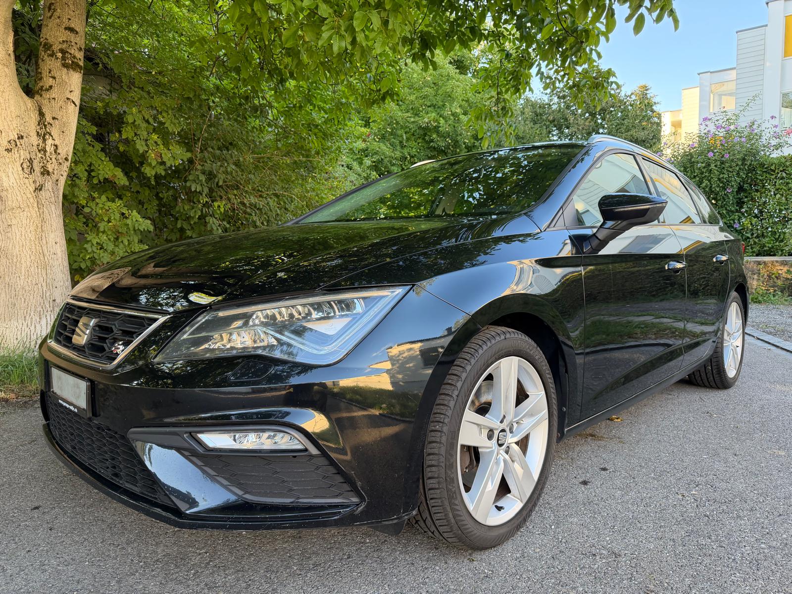 SEAT Leon ST 2.0 TDI FR DSG