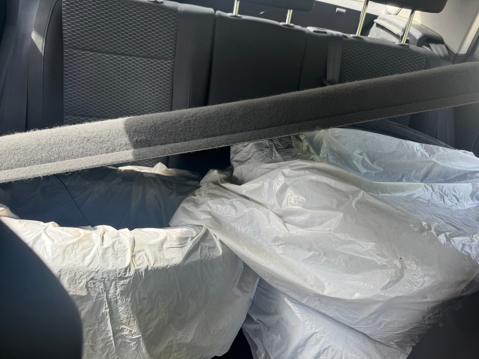VW Golf Plus 1.4 TSI Team DSG-image-12