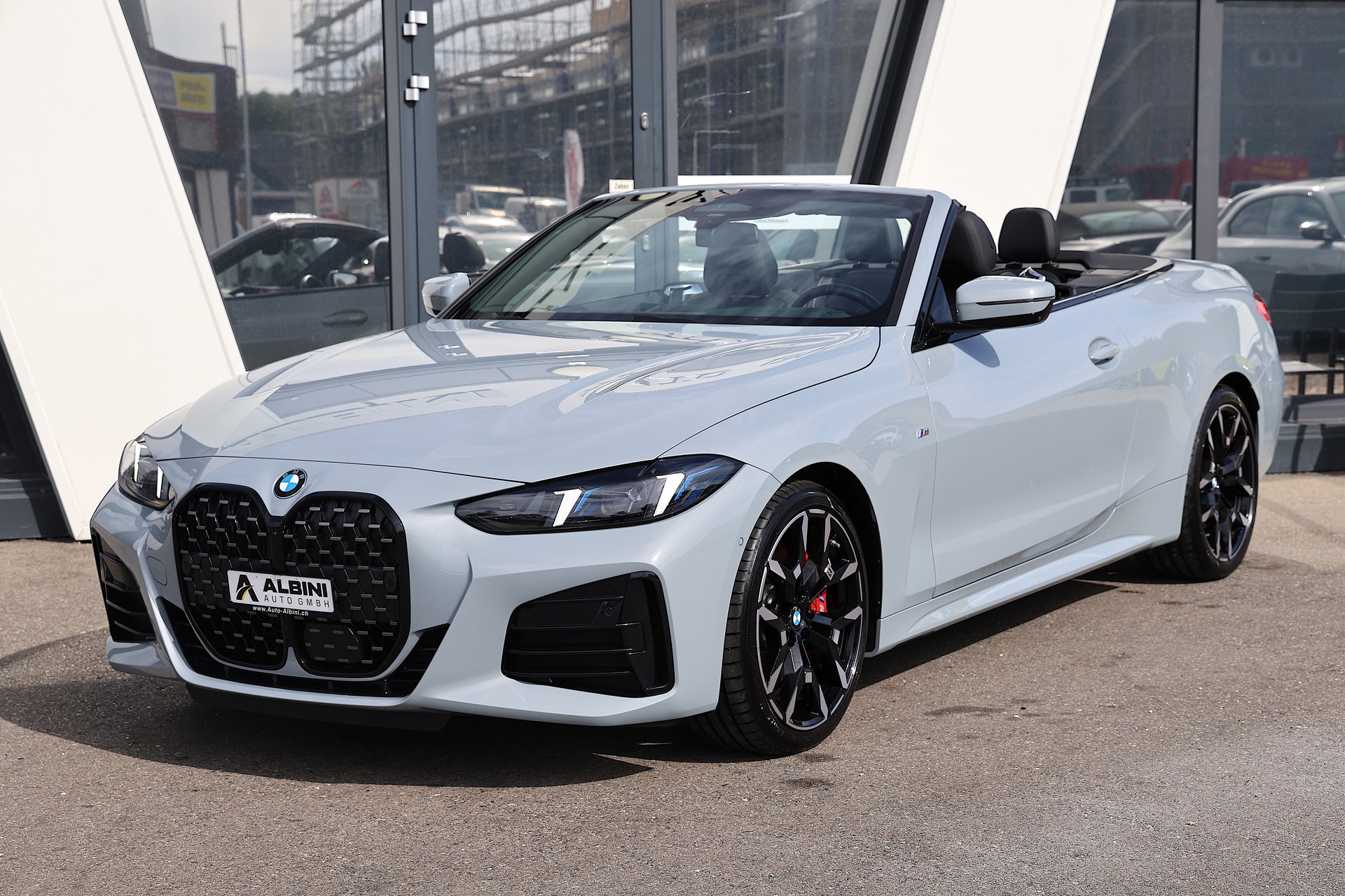 BMW 420i M-Sport SAG Cabrio-showroom-element-2