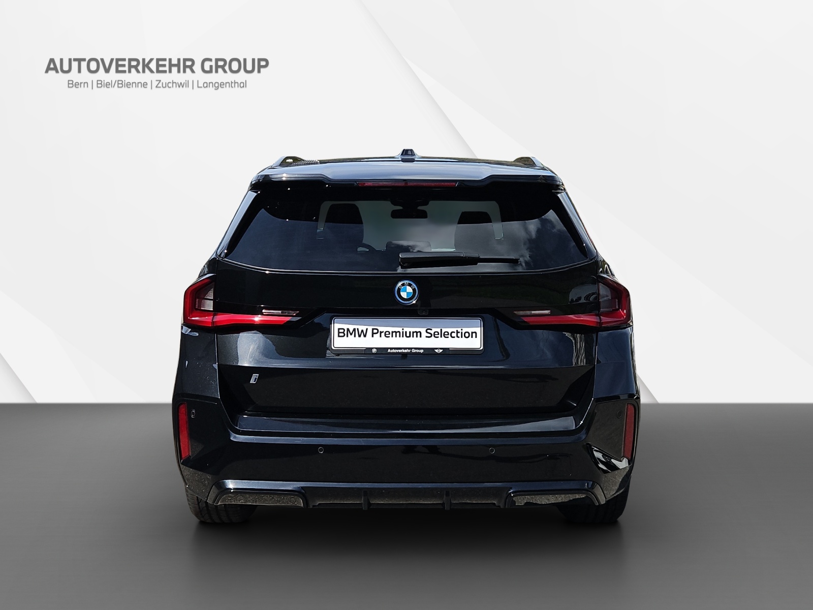BMW iX1 xDrive 30 M Sport-image-5