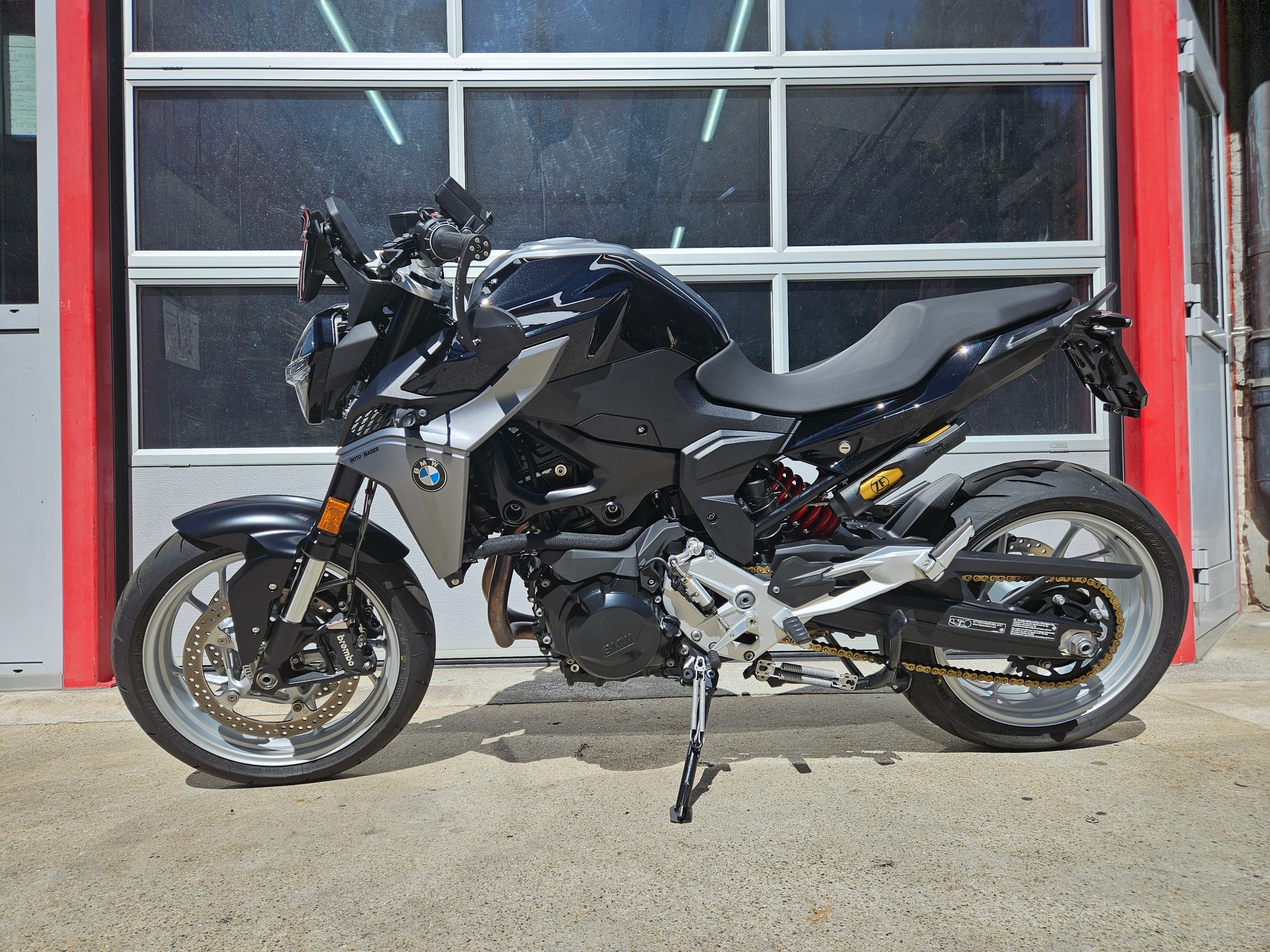 BMW F 900 R ABS-image-1