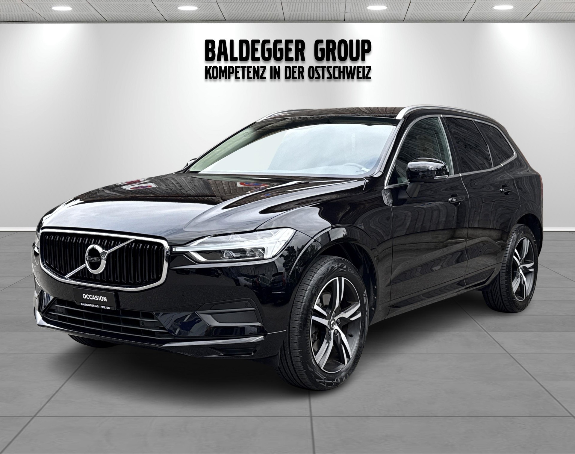 VOLVO XC60 2.0 B4 MH Momentum AWD