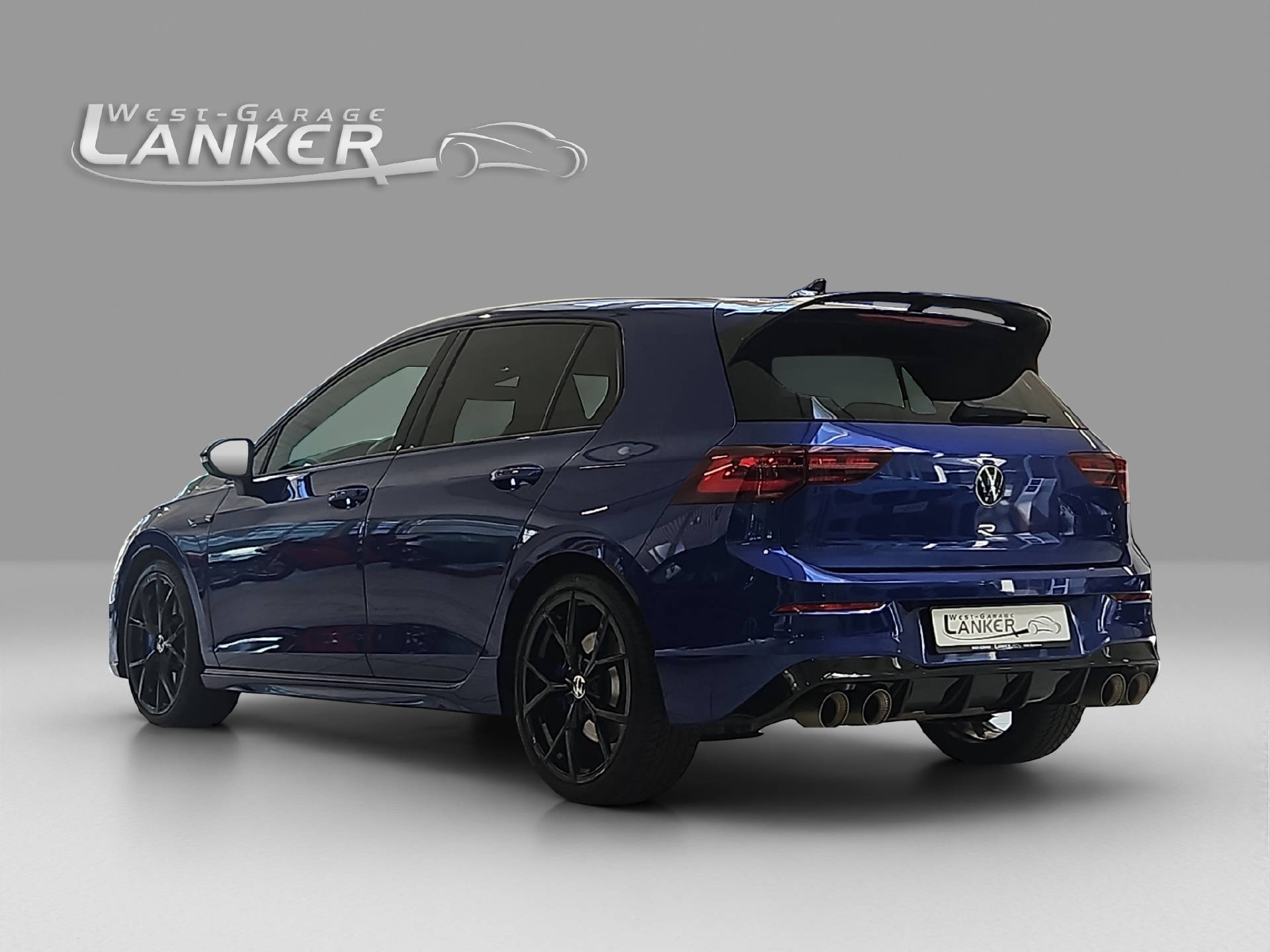 VW Golf VIII 2.0 TSI R Performance DSG 4motion-showroom-element-3