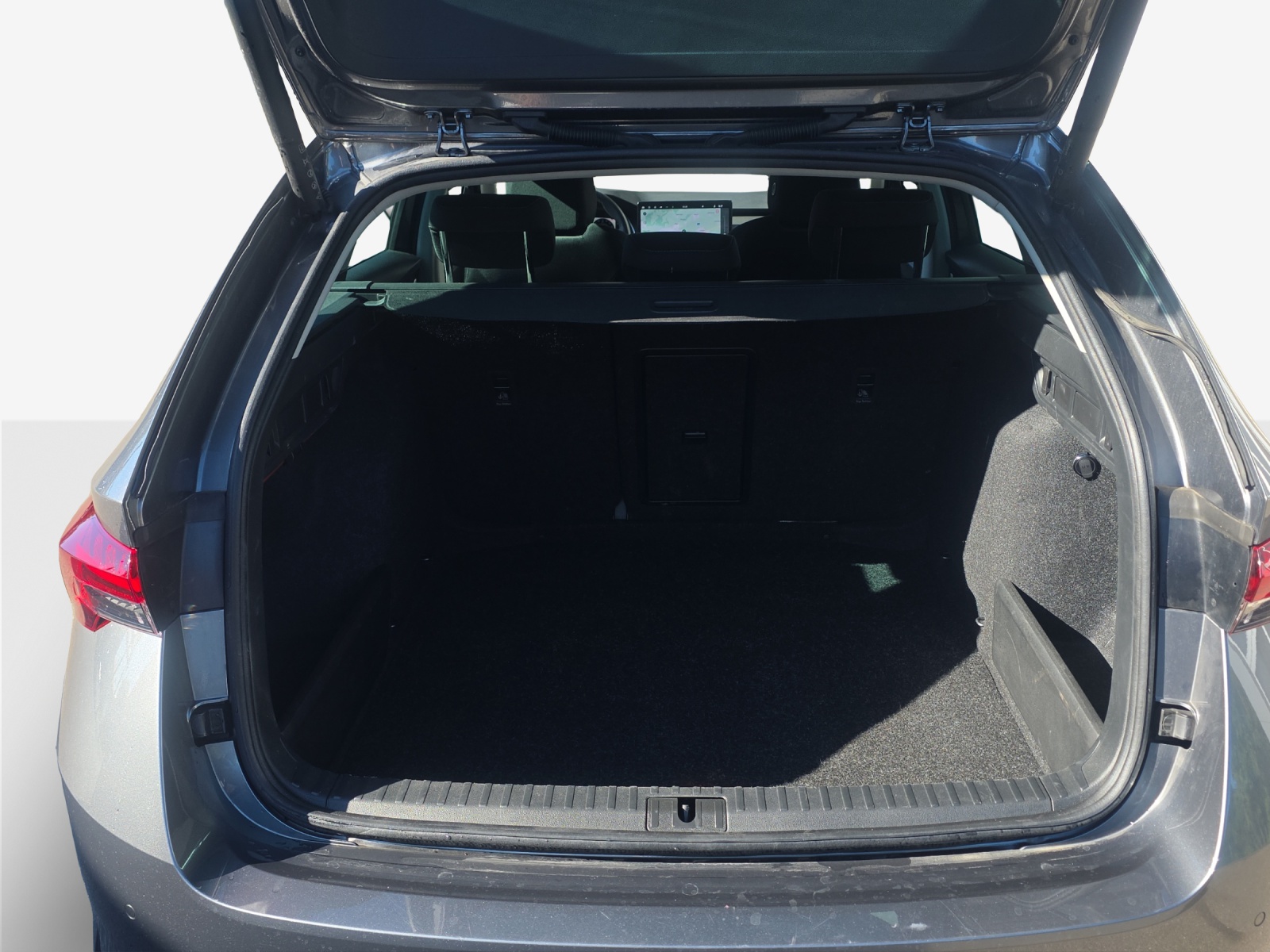 SKODA Octavia Combi 1.5 TSI mHEV DSG Dynamic-image-12