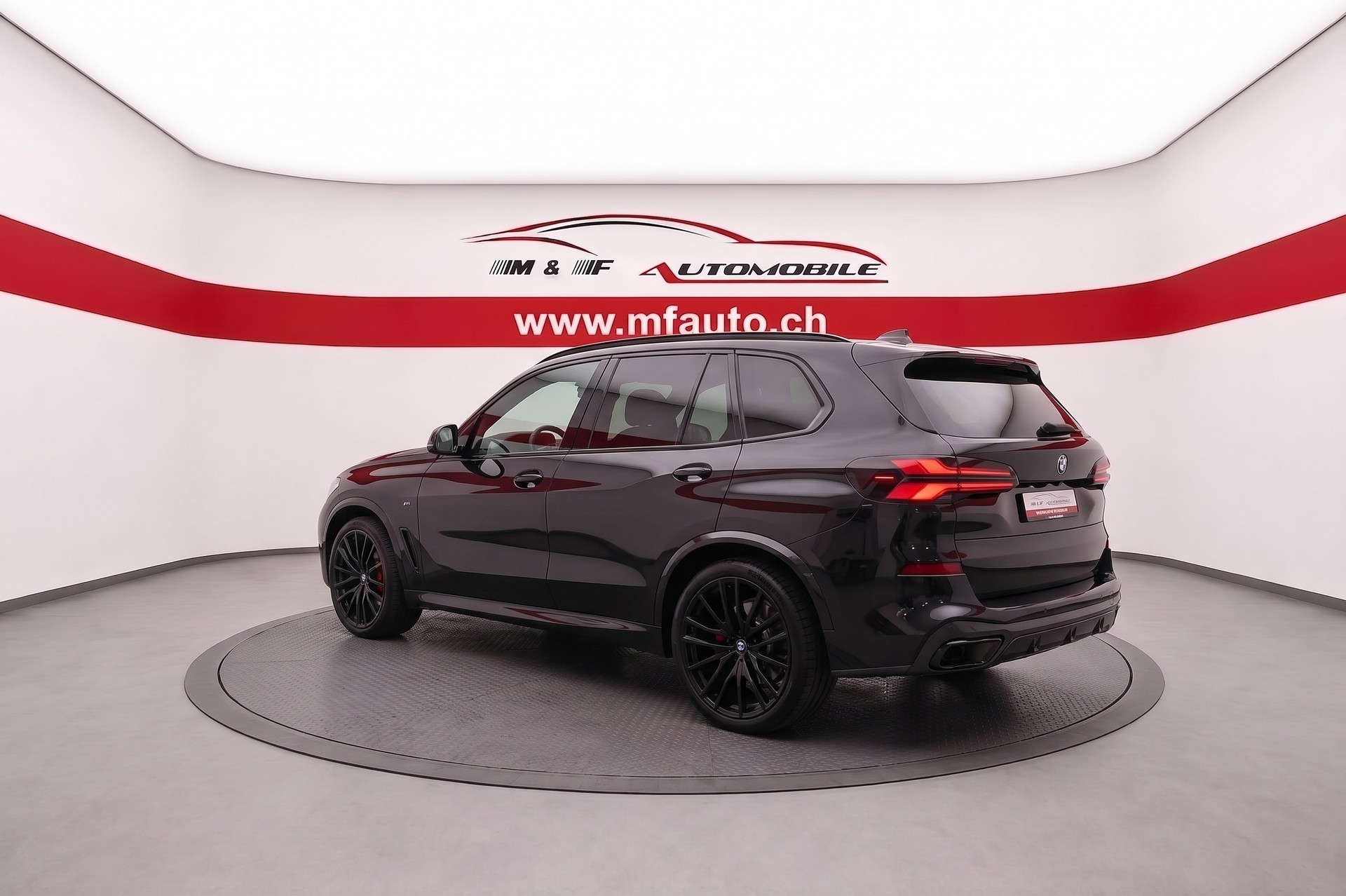 BMW X5 40d xDrive SAG *M-SPORT PRO * Panorama-Glasdach Sky Lounge* Niere Iconic Glow * CH FAHRZEUG *-showroom-element-2