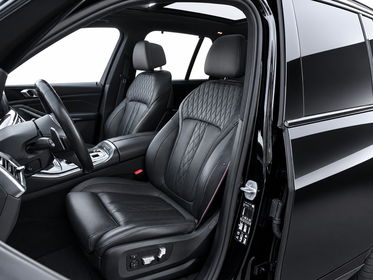 BMW X5 40d xDrive SAG *M-SPORT PRO * Panorama-Glasdach Sky Lounge* Niere Iconic Glow * CH FAHRZEUG *-image-5