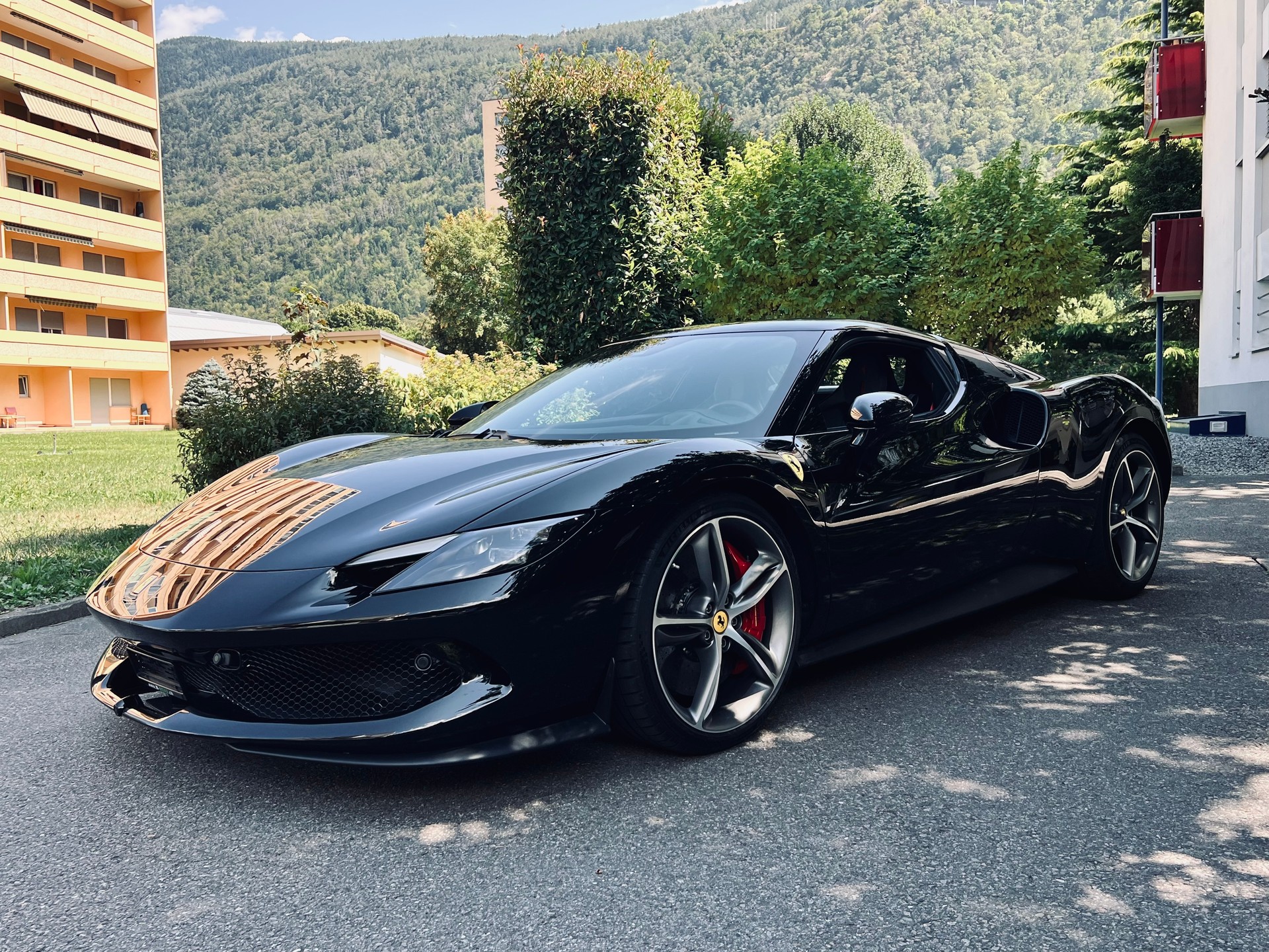 FERRARI 296 GTB