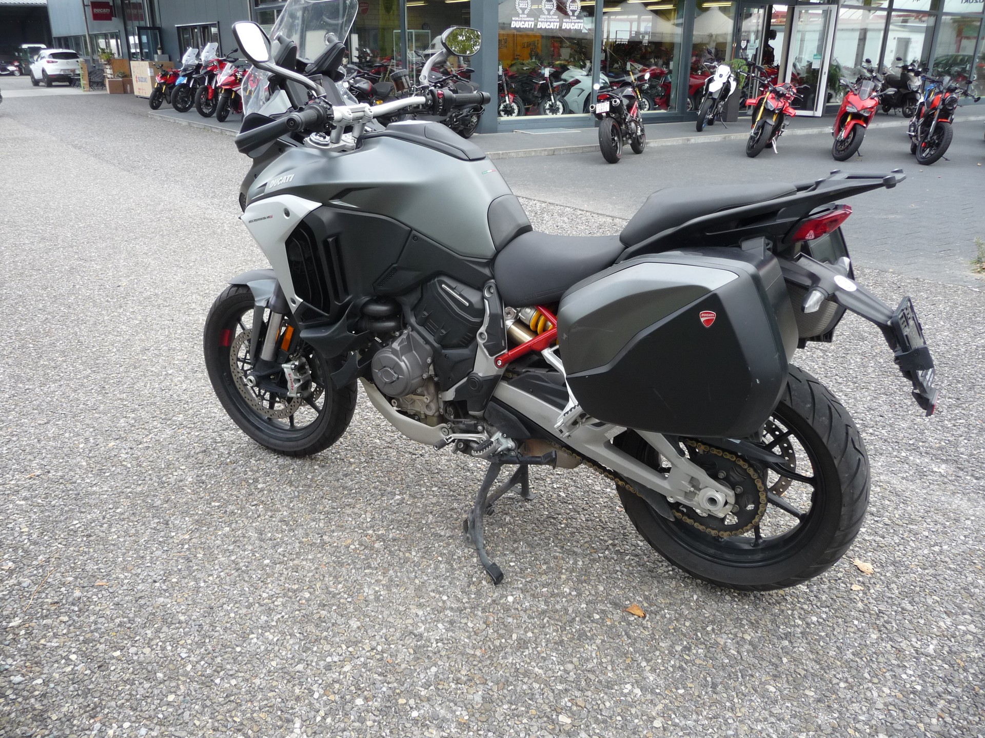 DUCATI Multistrada V4 S Travel & Radar-image-3