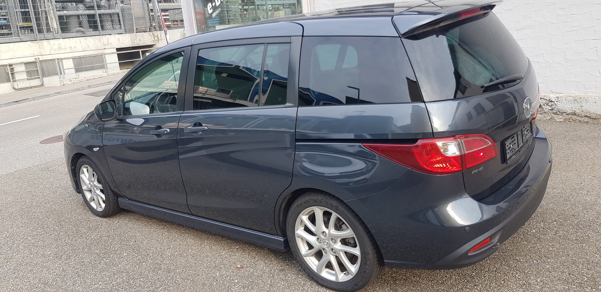 MAZDA 5 2.0 16V Sport Activematic-image-3