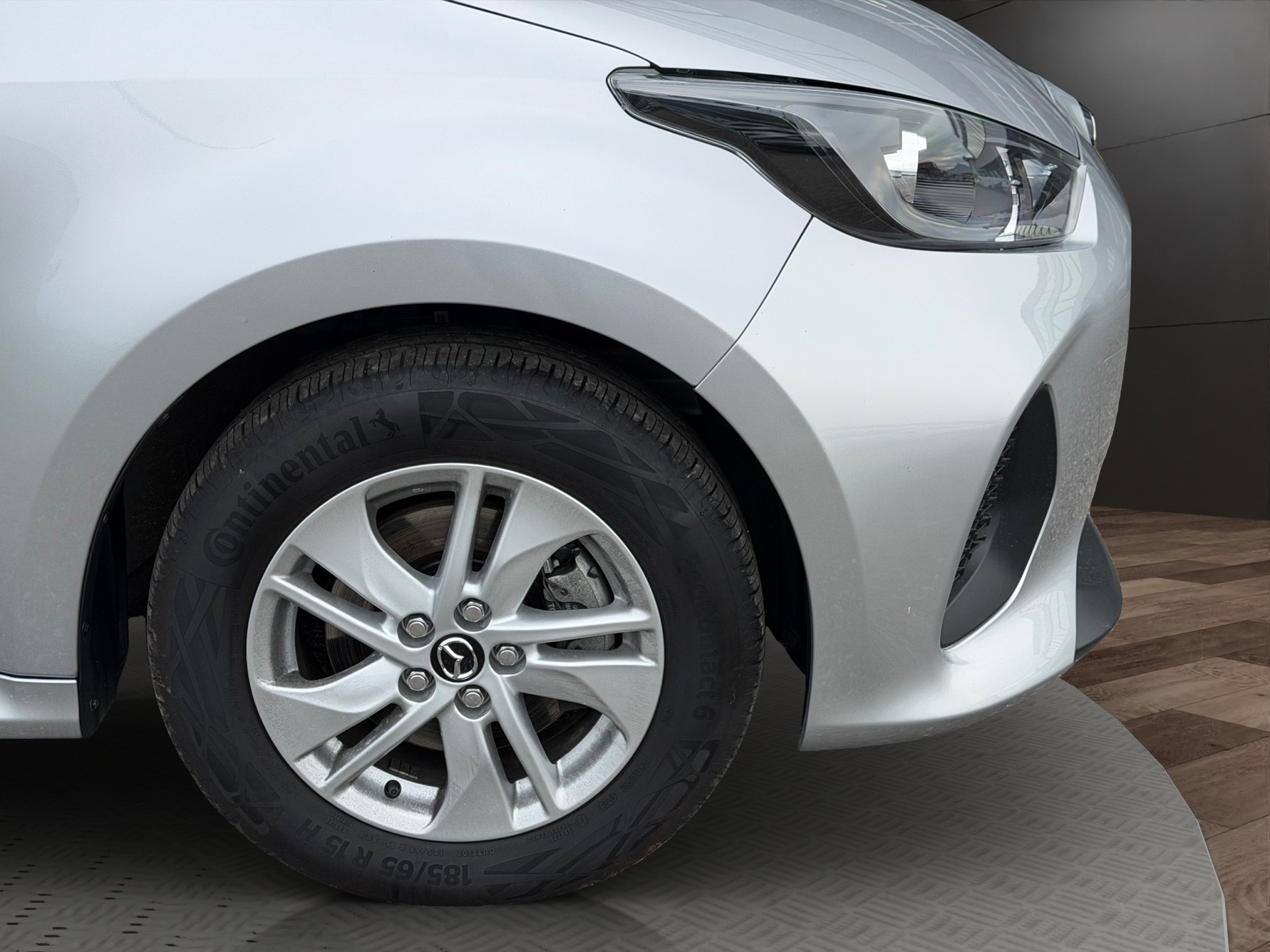 MAZDA 2 Hybrid Centre-line-image-24