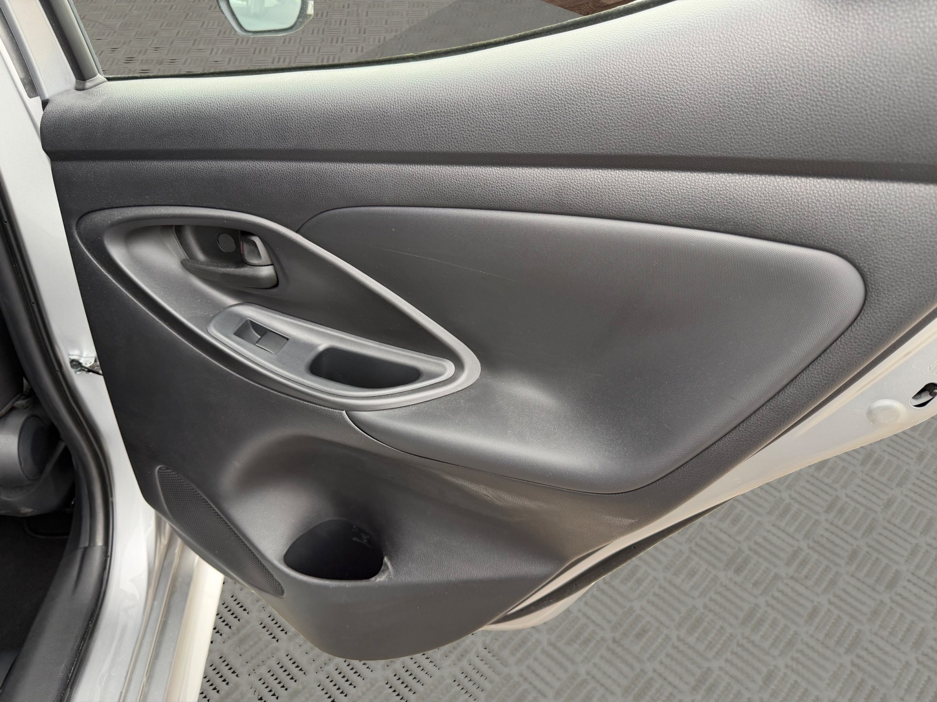 MAZDA 2 Hybrid Centre-line-image-18
