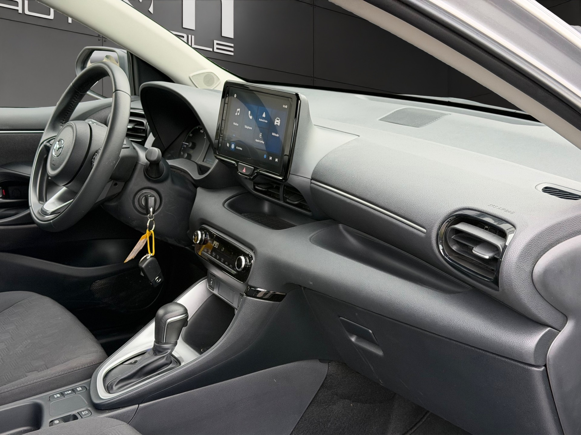 MAZDA 2 Hybrid Centre-line-image-14