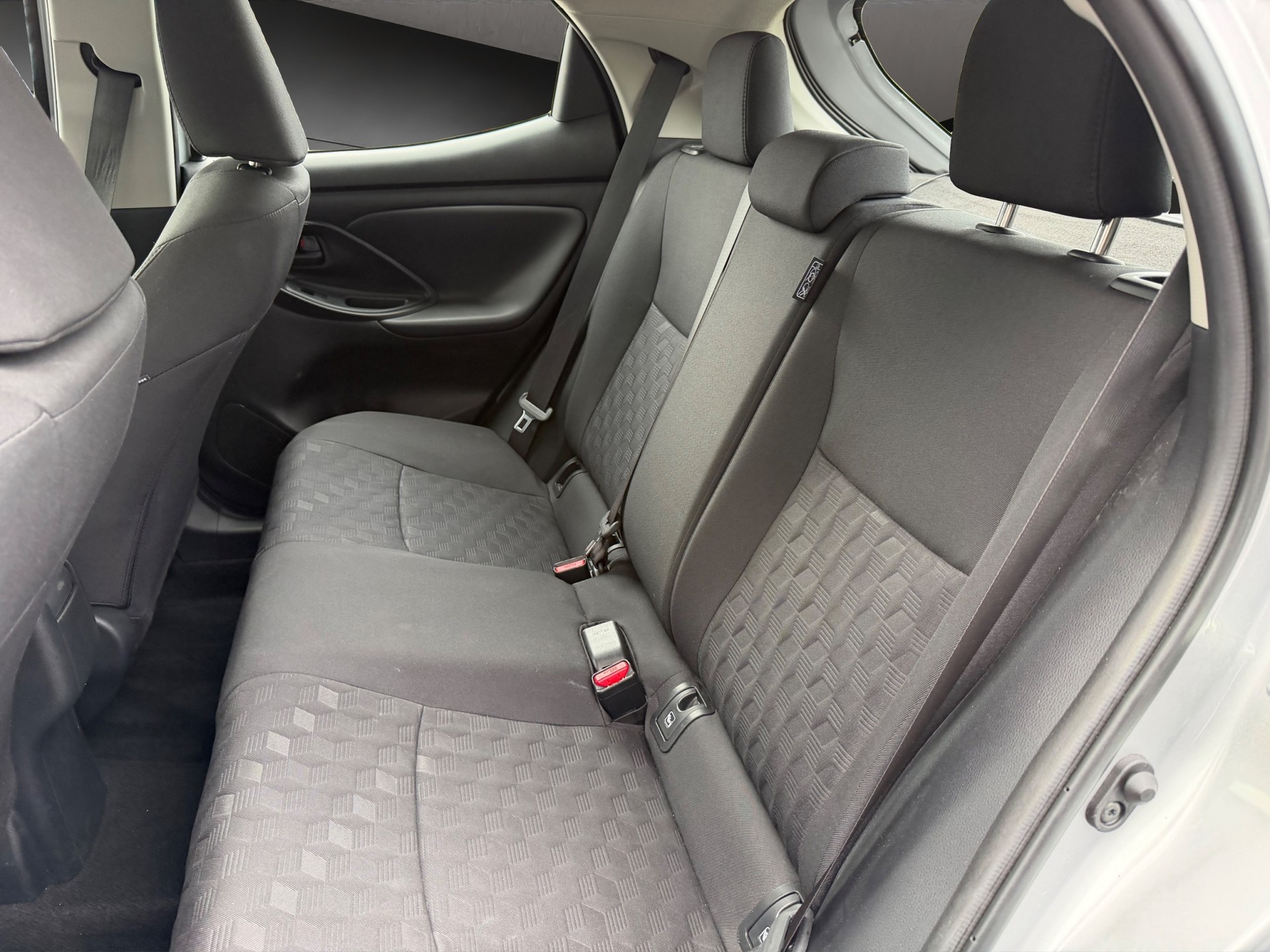 MAZDA 2 Hybrid Centre-line-image-11