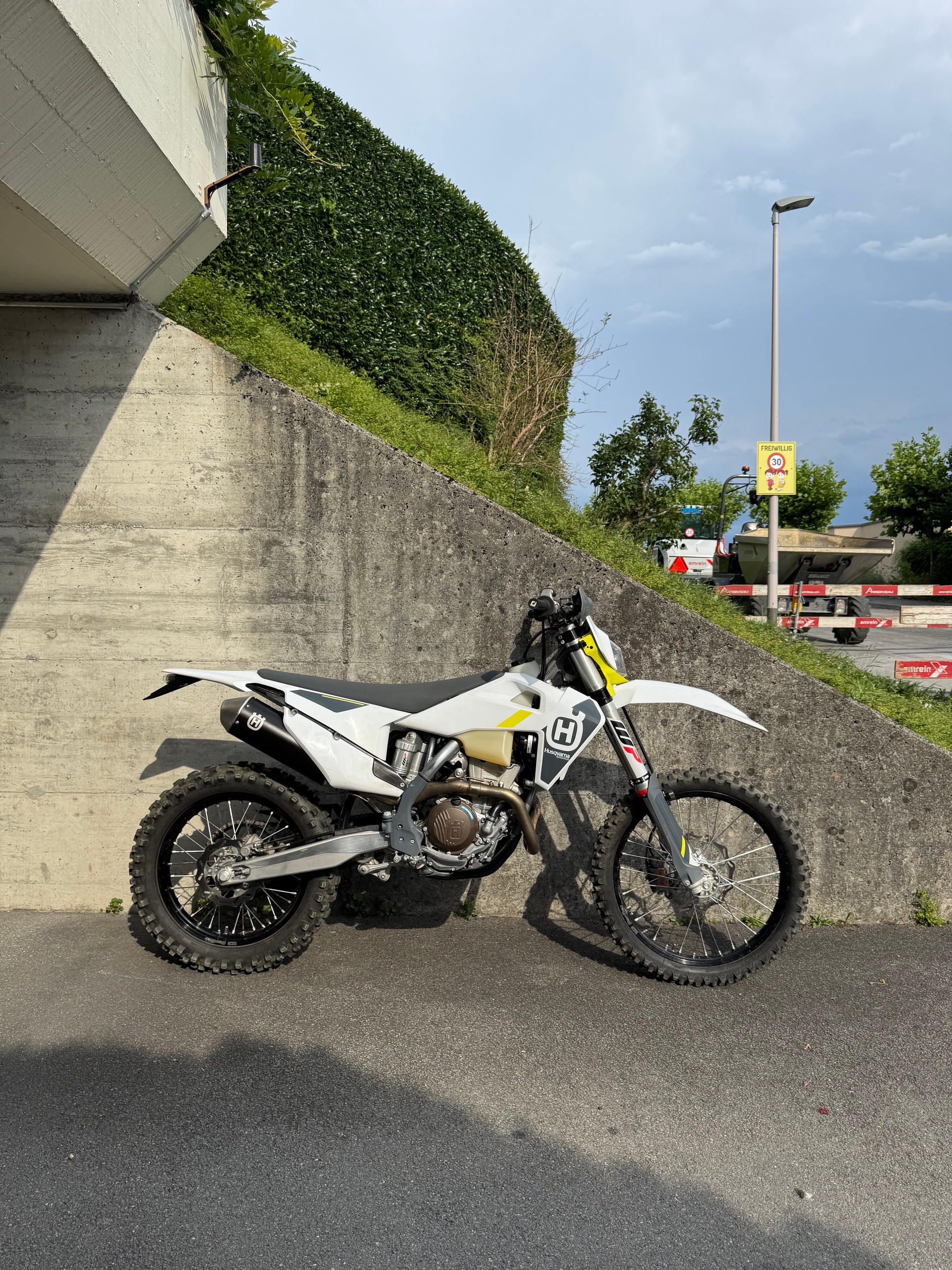 HUSQVARNA FE 350-image-0