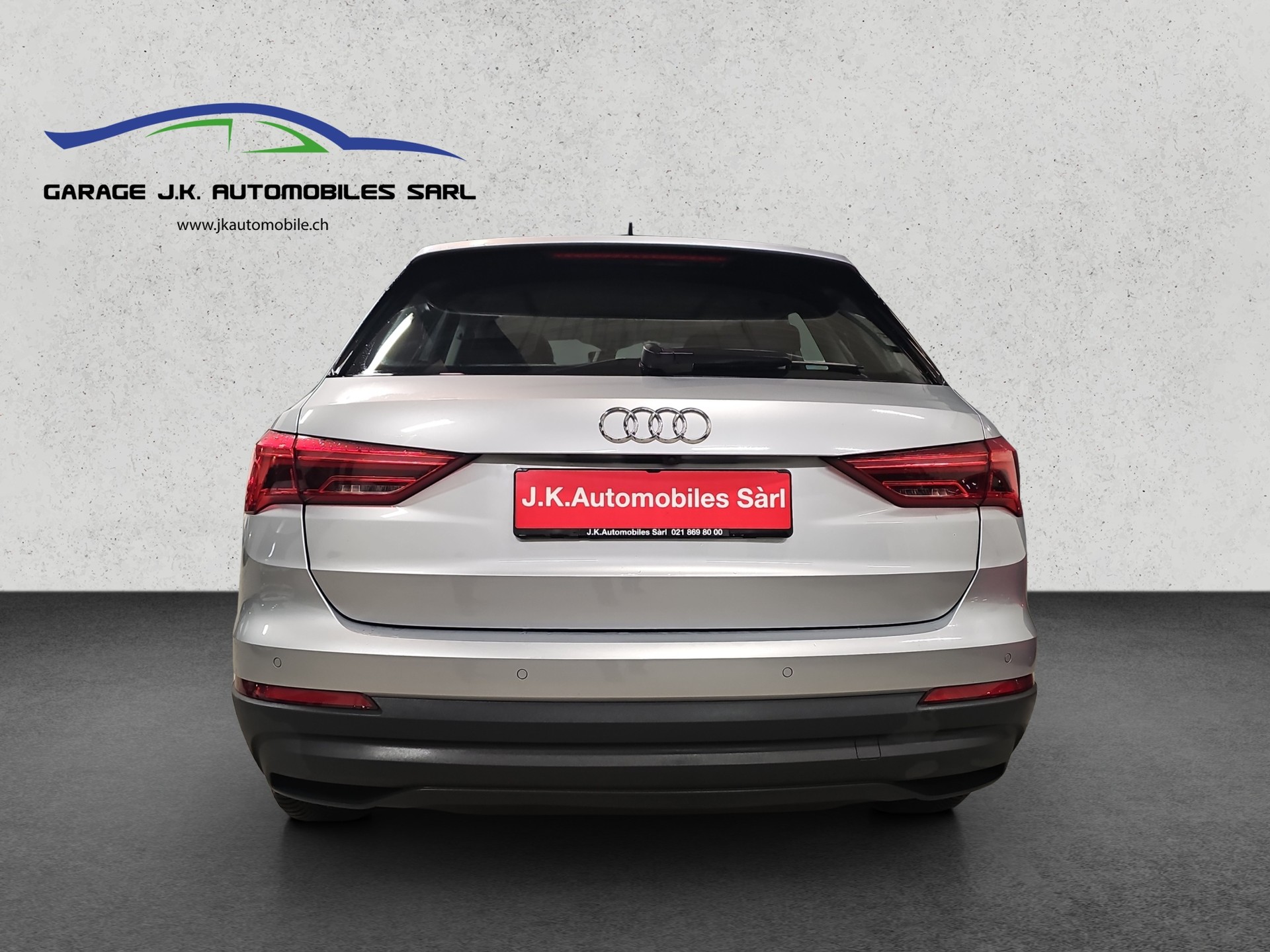 AUDI Q3 35 TFSI Attraction S-tronic-image-15