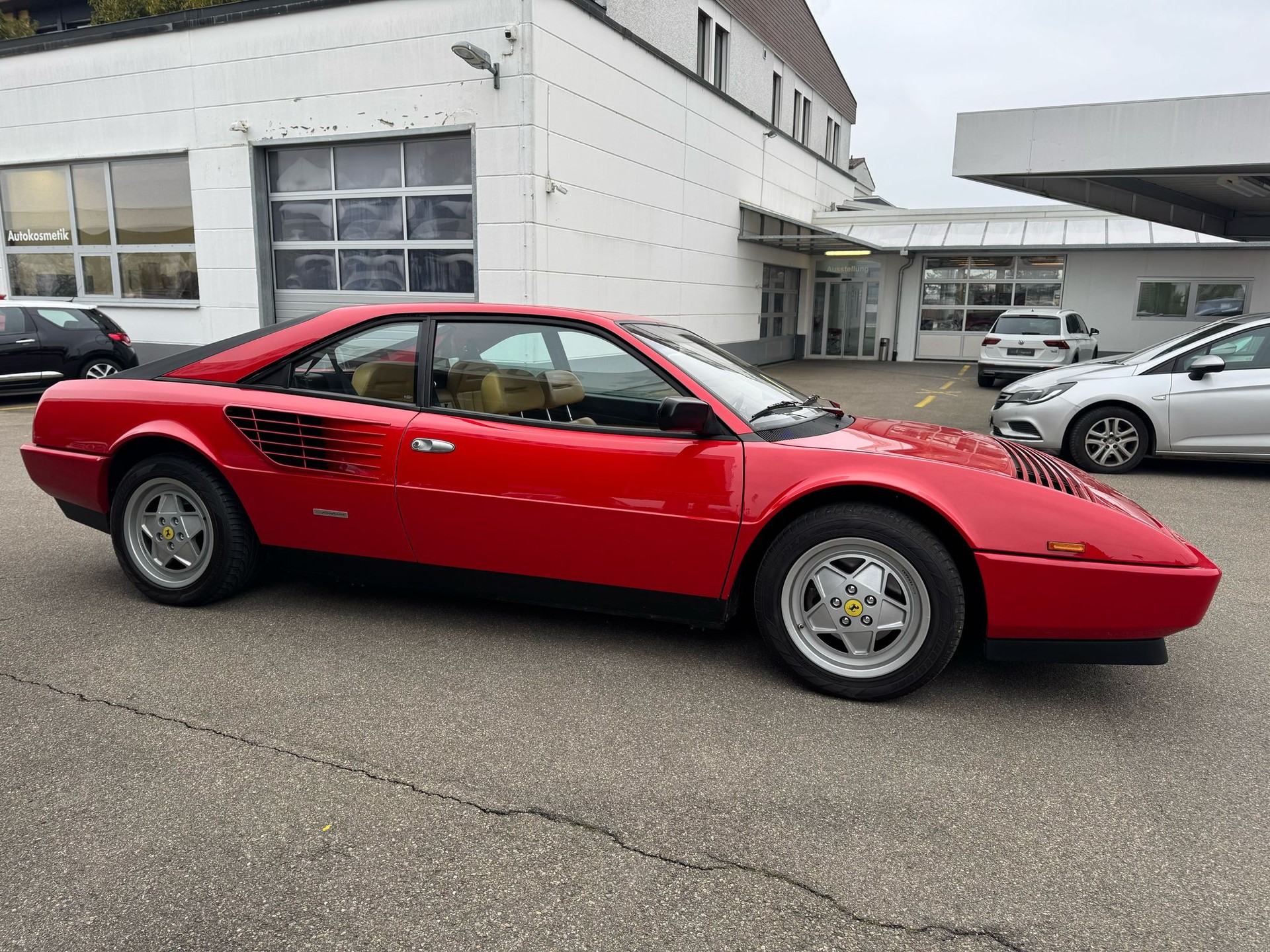 FERRARI Mondial 3.2-image-5