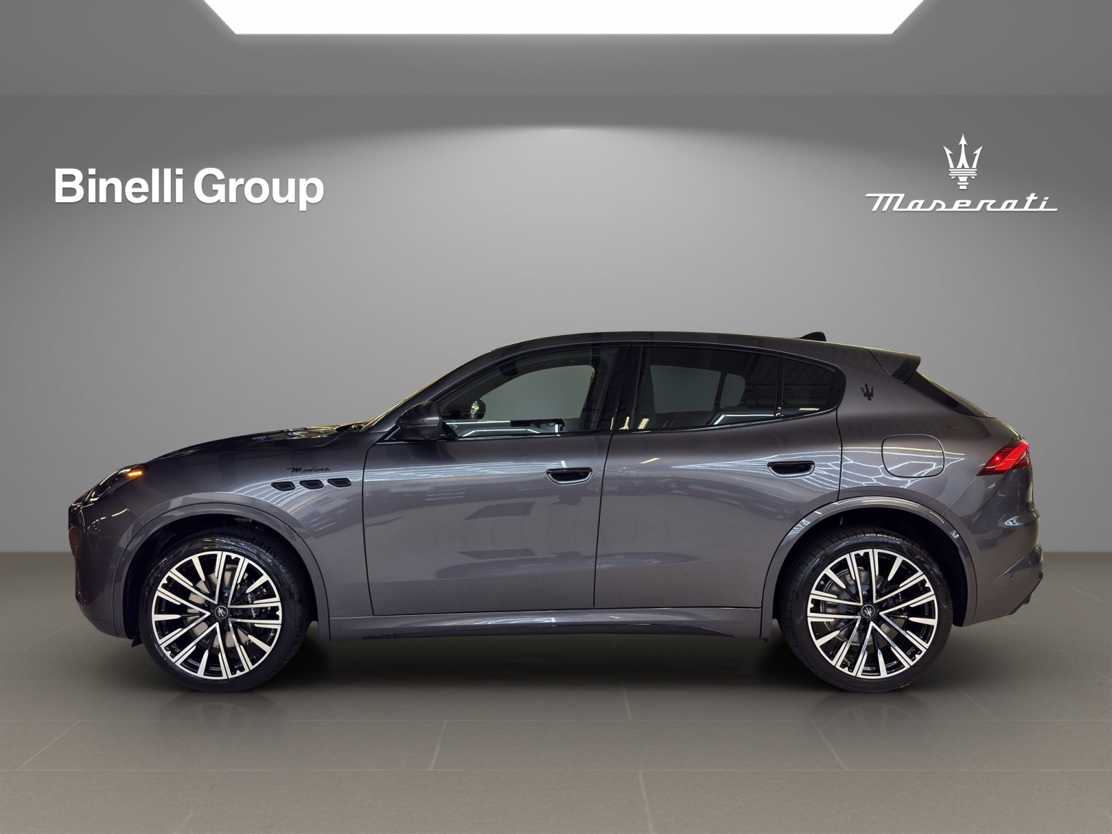 MASERATI Grecale 2.0 MHEV Modena Hybrid Automatica-showroom-element-2