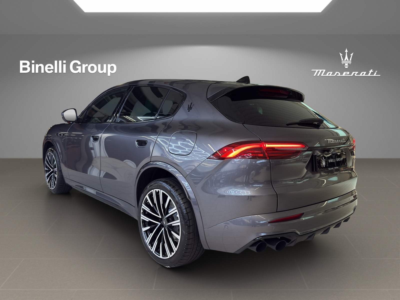 MASERATI Grecale 2.0 MHEV Modena Hybrid Automatica-showroom-element-3