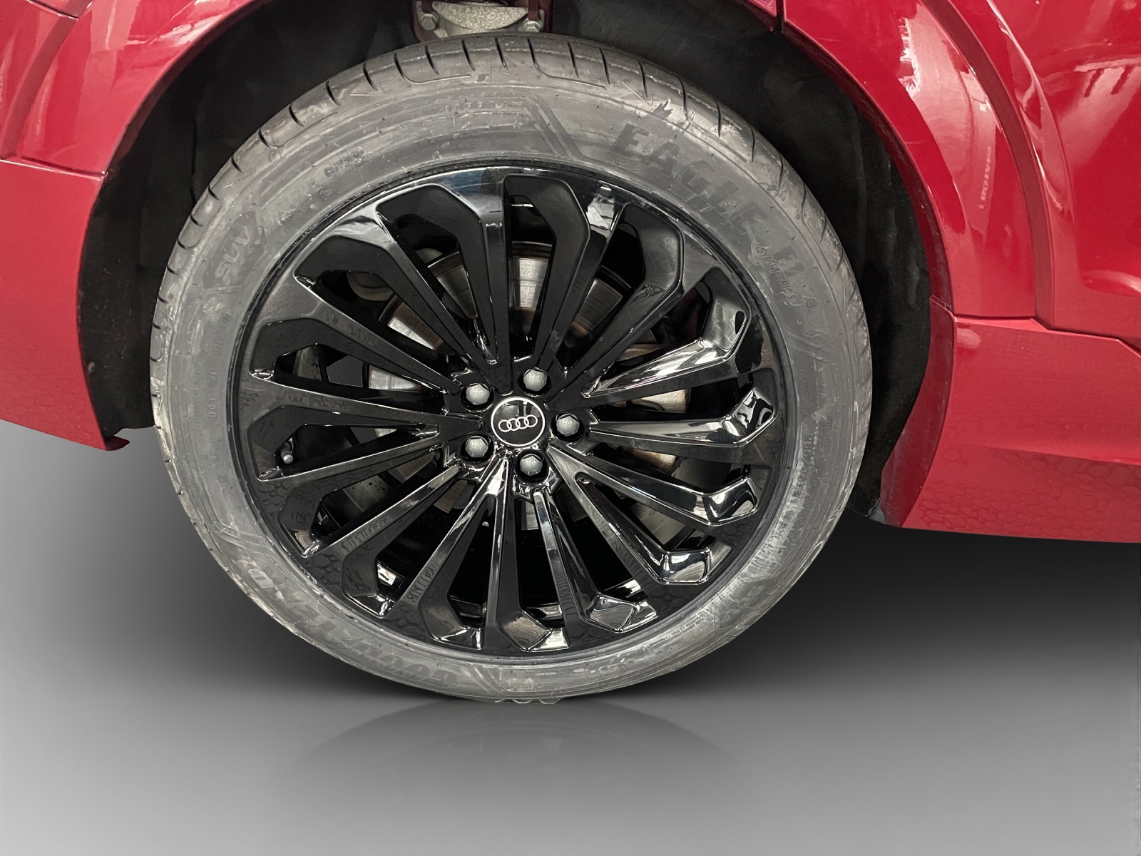 AUDI e-tron 55 S Line quattro-image-13