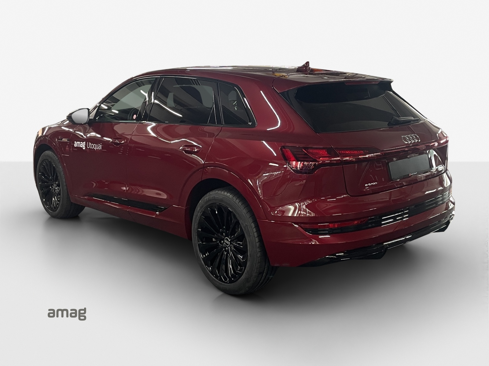 AUDI e-tron 55 S Line quattro-showroom-element-2