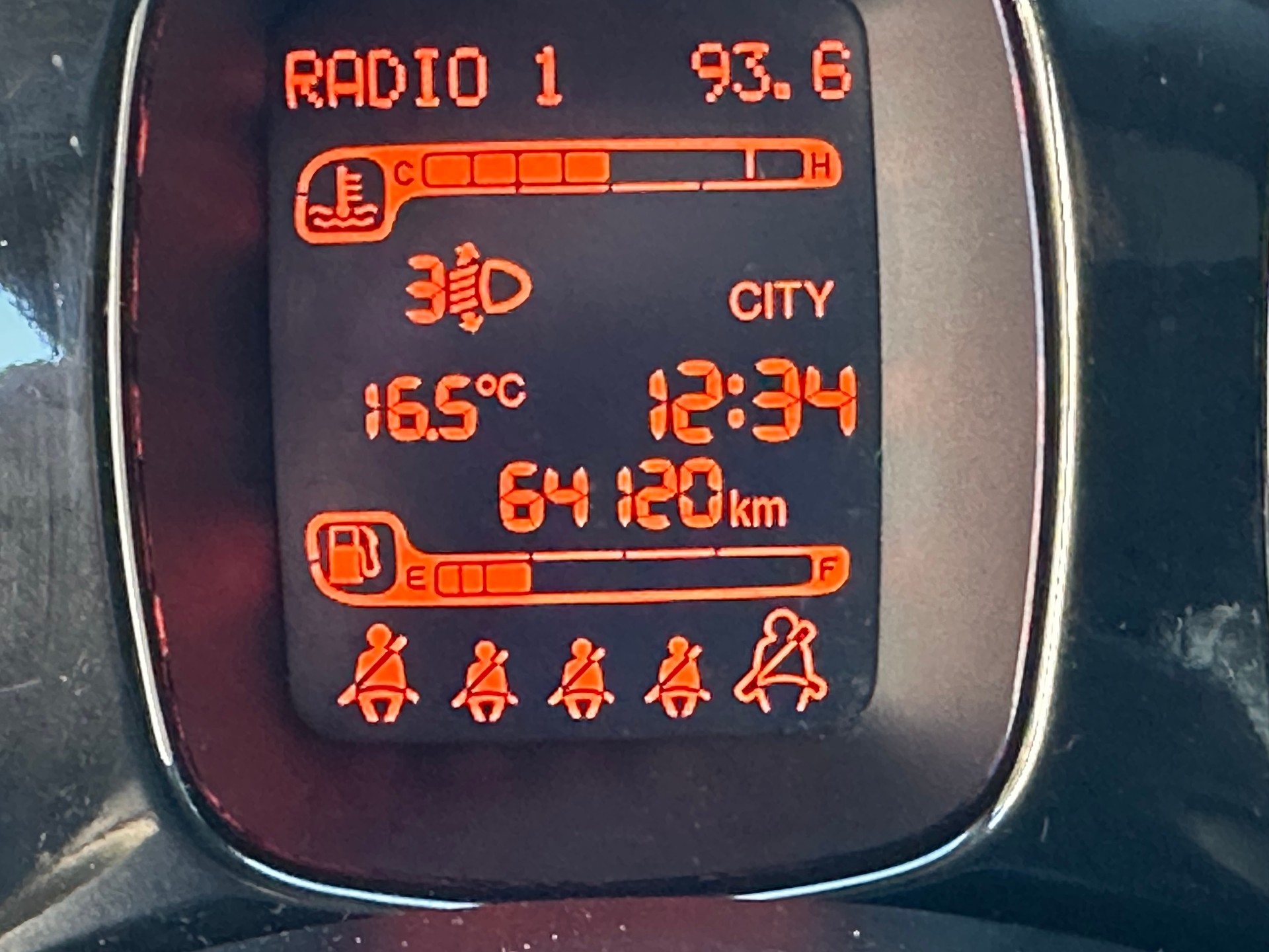 FIAT Panda 0.9 Twinair Turbo Lounge-image-11