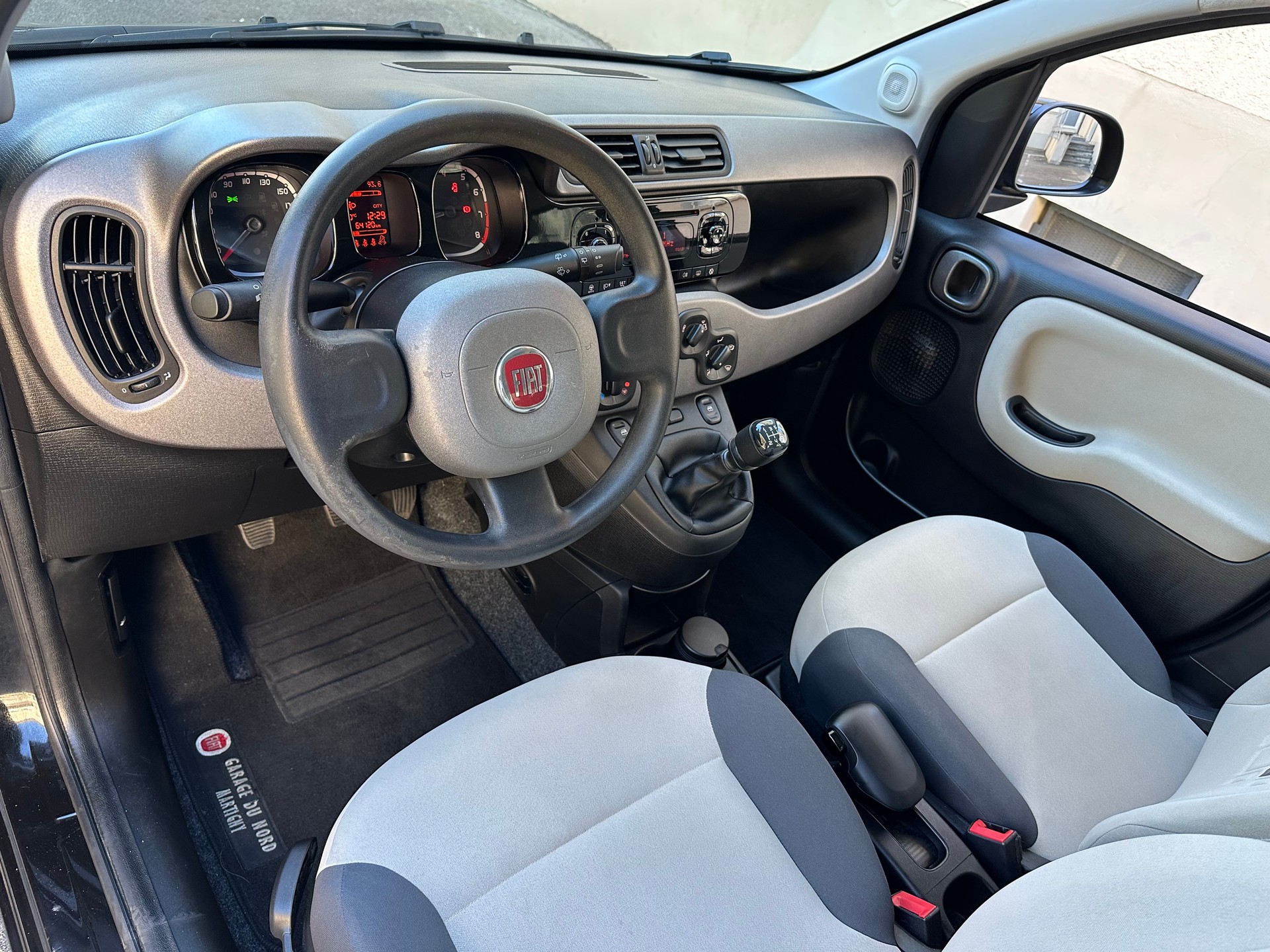 FIAT Panda 0.9 Twinair Turbo Lounge-image-9
