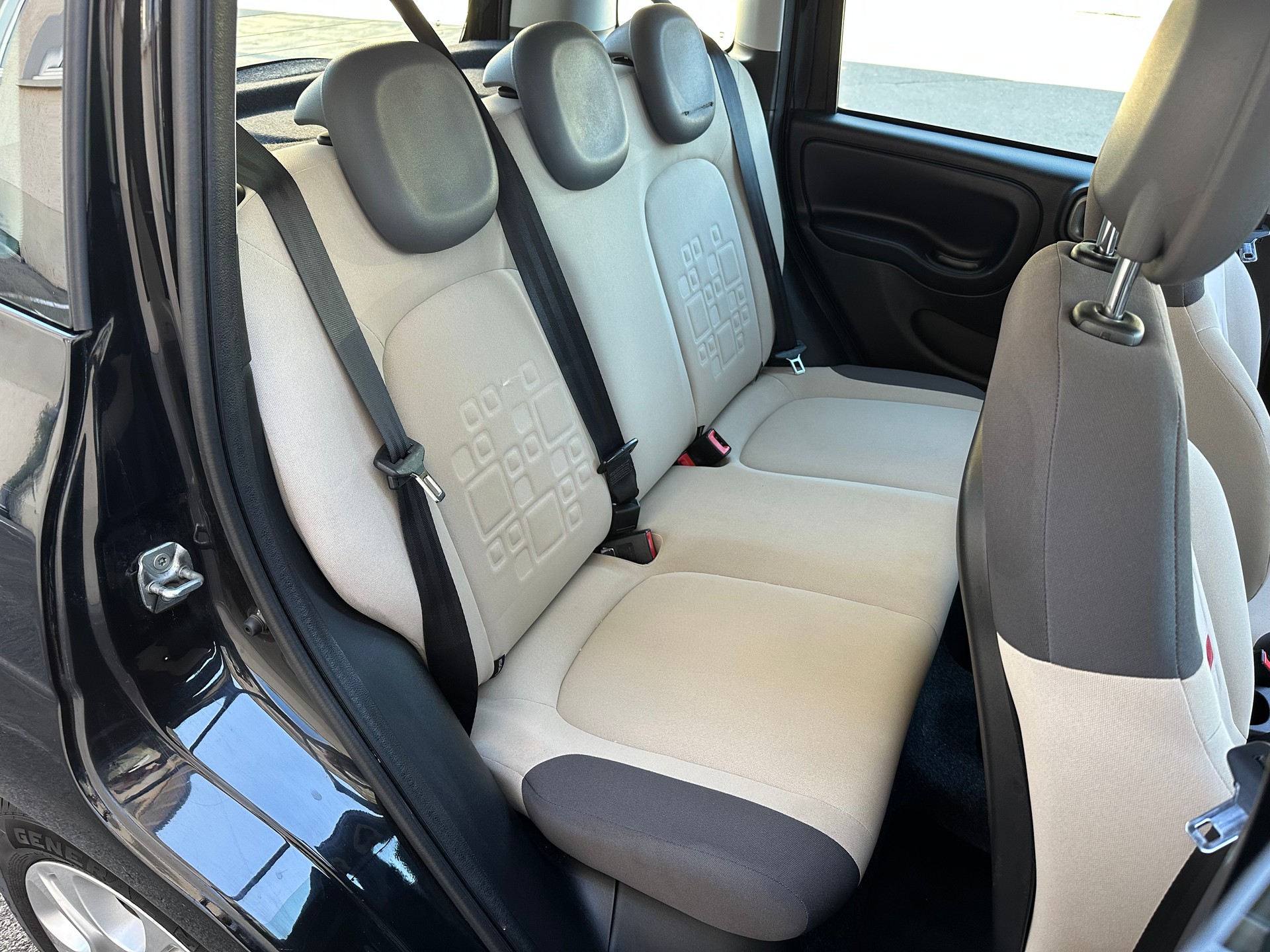 FIAT Panda 0.9 Twinair Turbo Lounge-image-16