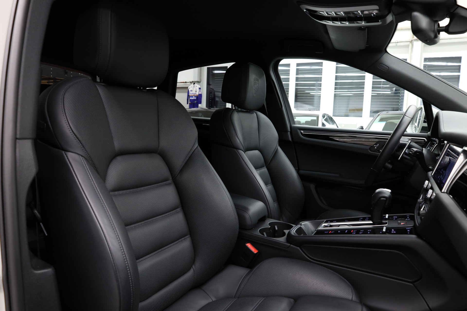 PORSCHE Macan 2.9 V6 S-image-20