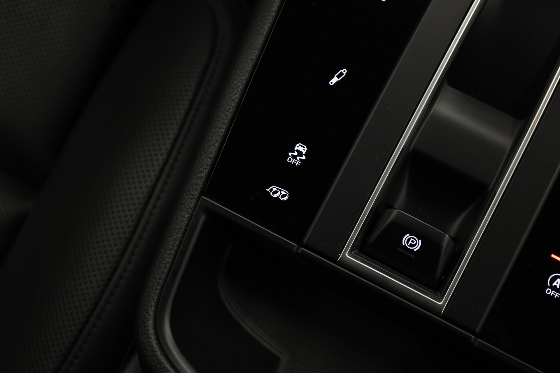 PORSCHE Macan 2.9 V6 S-image-25