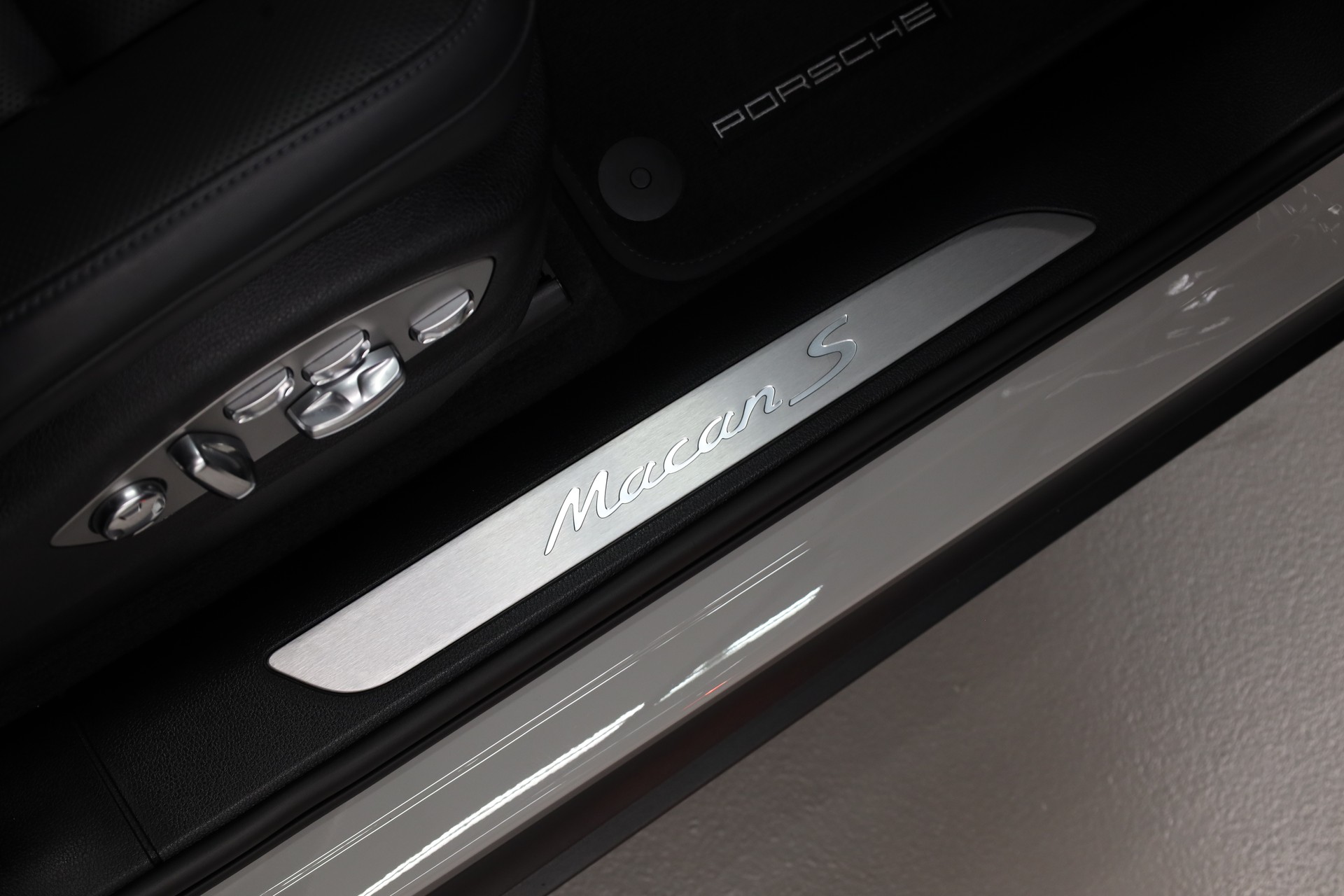 PORSCHE Macan 2.9 V6 S-image-31